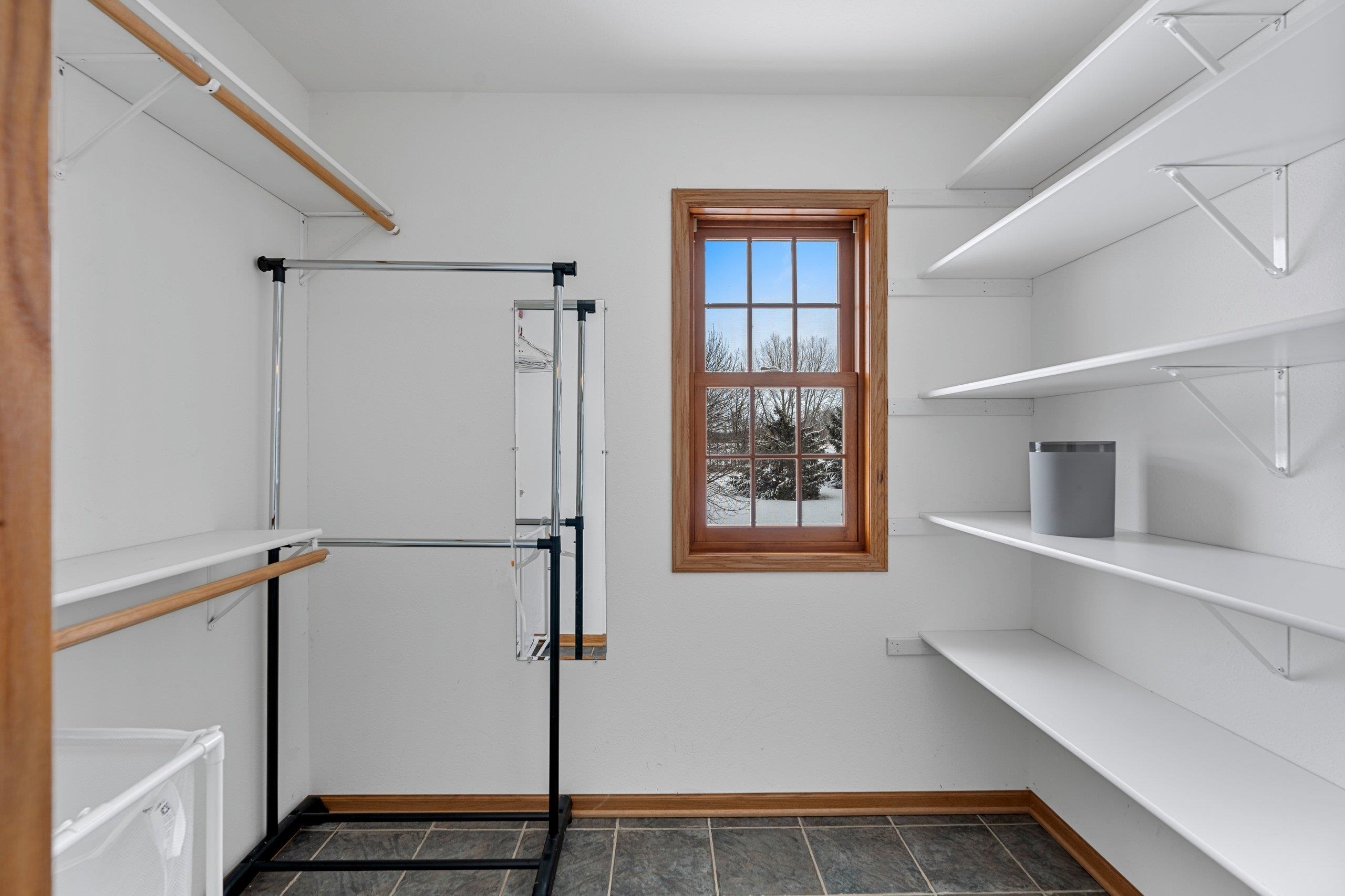CHILTON, Wisconsin, 53014, United States, 5 Bedrooms Bedrooms, ,6 BathroomsBathrooms,Residential,For Sale,1927210