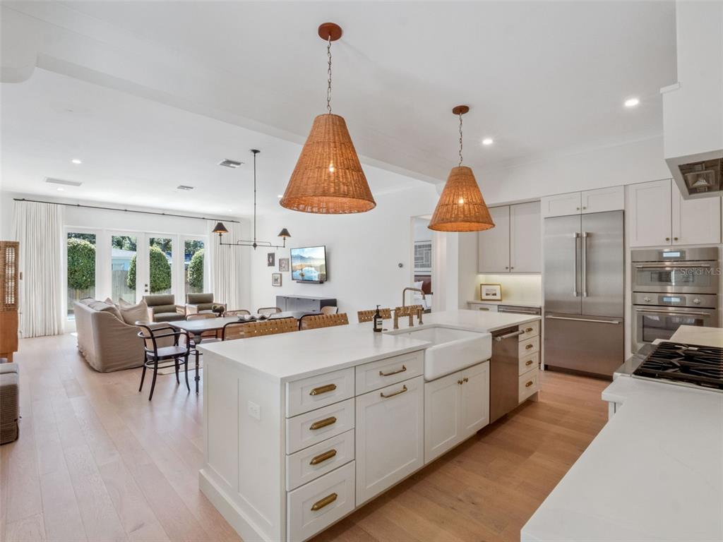 Winter Park, Florida, 32789, United States, 3 Bedrooms Bedrooms, ,5 BathroomsBathrooms,Residential,For Sale,1993312