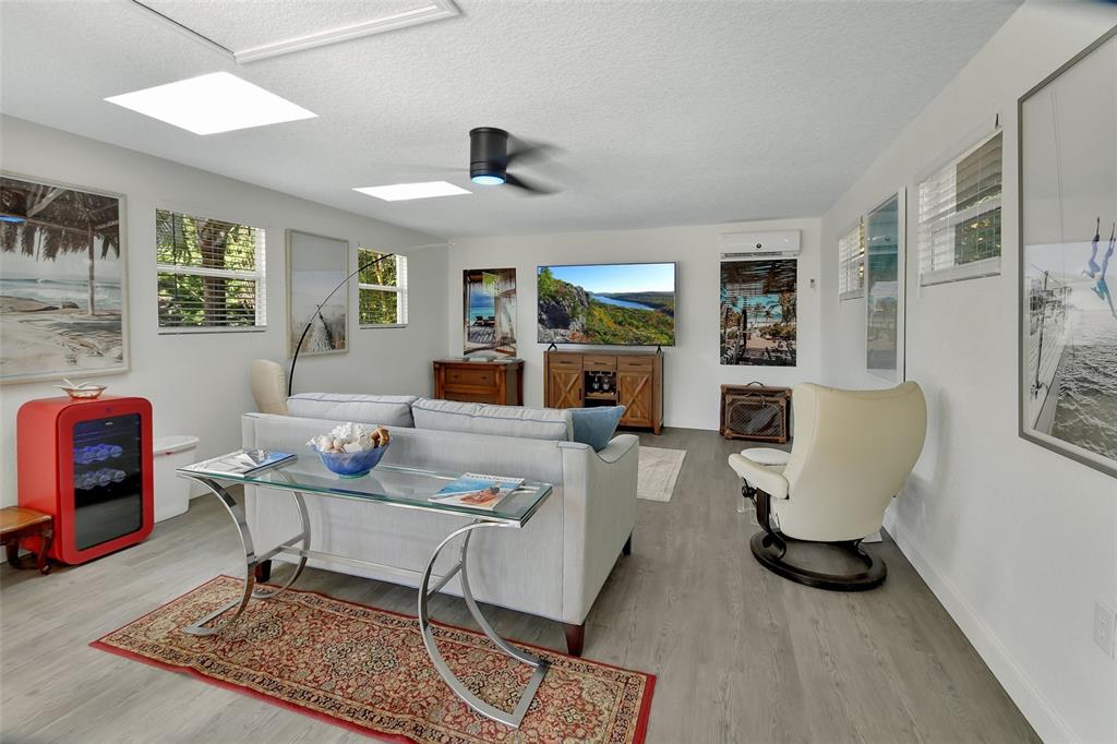 Deland, Florida, 32724, United States, 4 Bedrooms Bedrooms, ,2 BathroomsBathrooms,Residential,For Sale,1917244