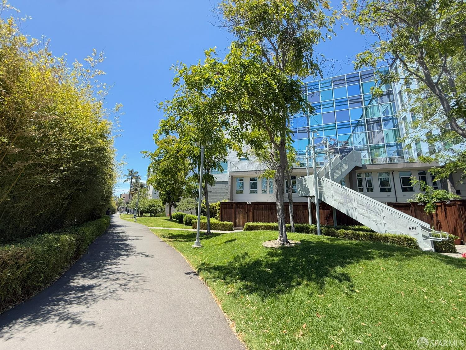 San Francisco, California, 94107, United States, 2 Bedrooms Bedrooms, ,1 BathroomBathrooms,Residential,For Sale,2048340