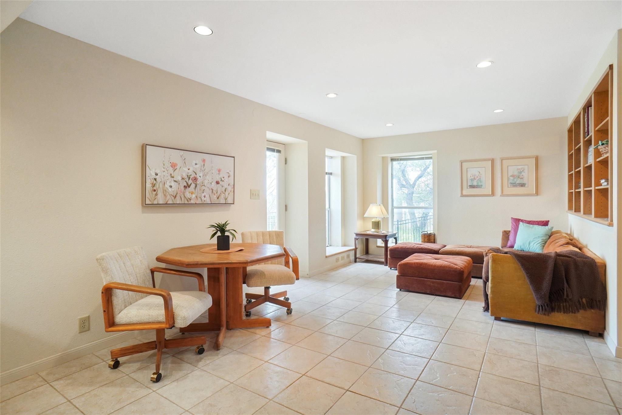 Horseshoe Bay, Texas, 78657, United States, 4 Bedrooms Bedrooms, ,4 BathroomsBathrooms,Residential,For Sale,1975051