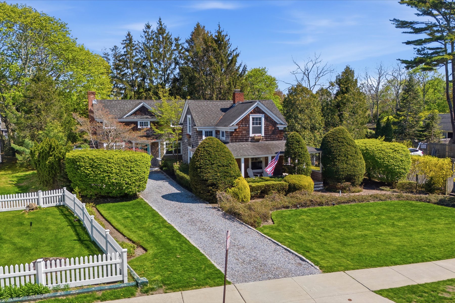  517 Montauk Highway, East Quogue, NY 11942 - 物件實景