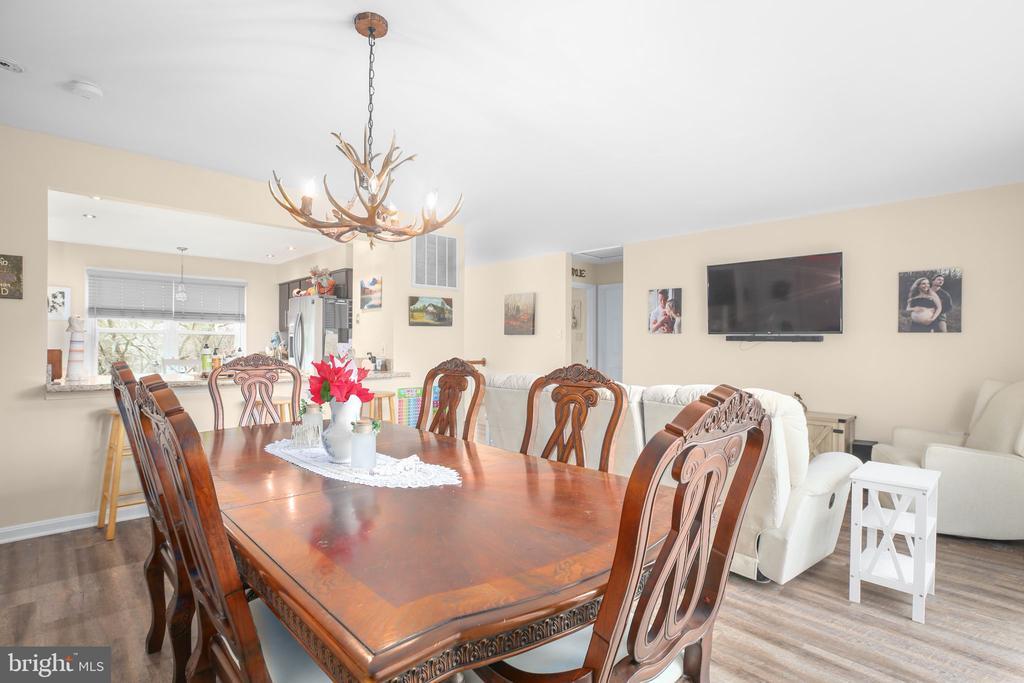 Fredericksburg, Virginia, 22405, United States, 4 Bedrooms Bedrooms, ,3 BathroomsBathrooms,Residential,For Sale,2000503