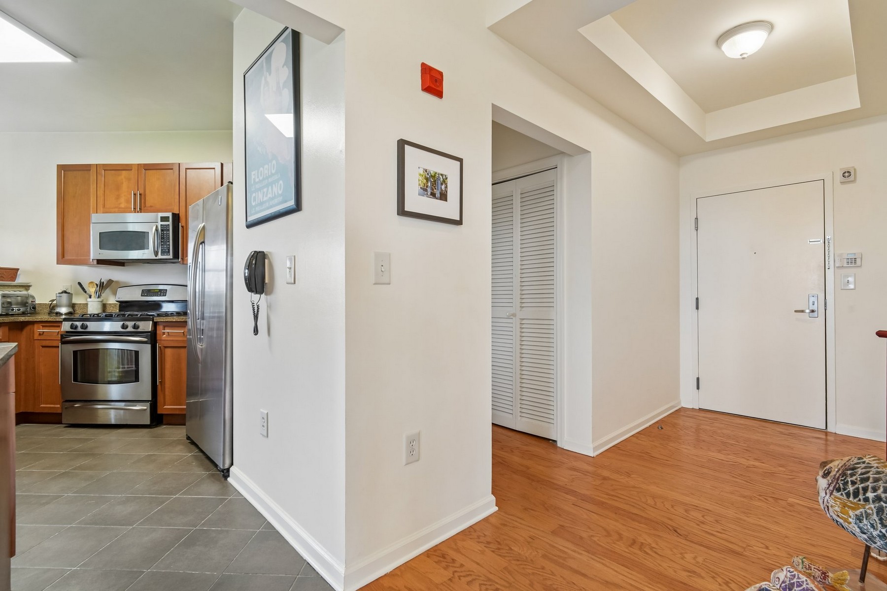  15 Enterprise Ct, Jc, Greenville, NJ, 07305 - 物件實景