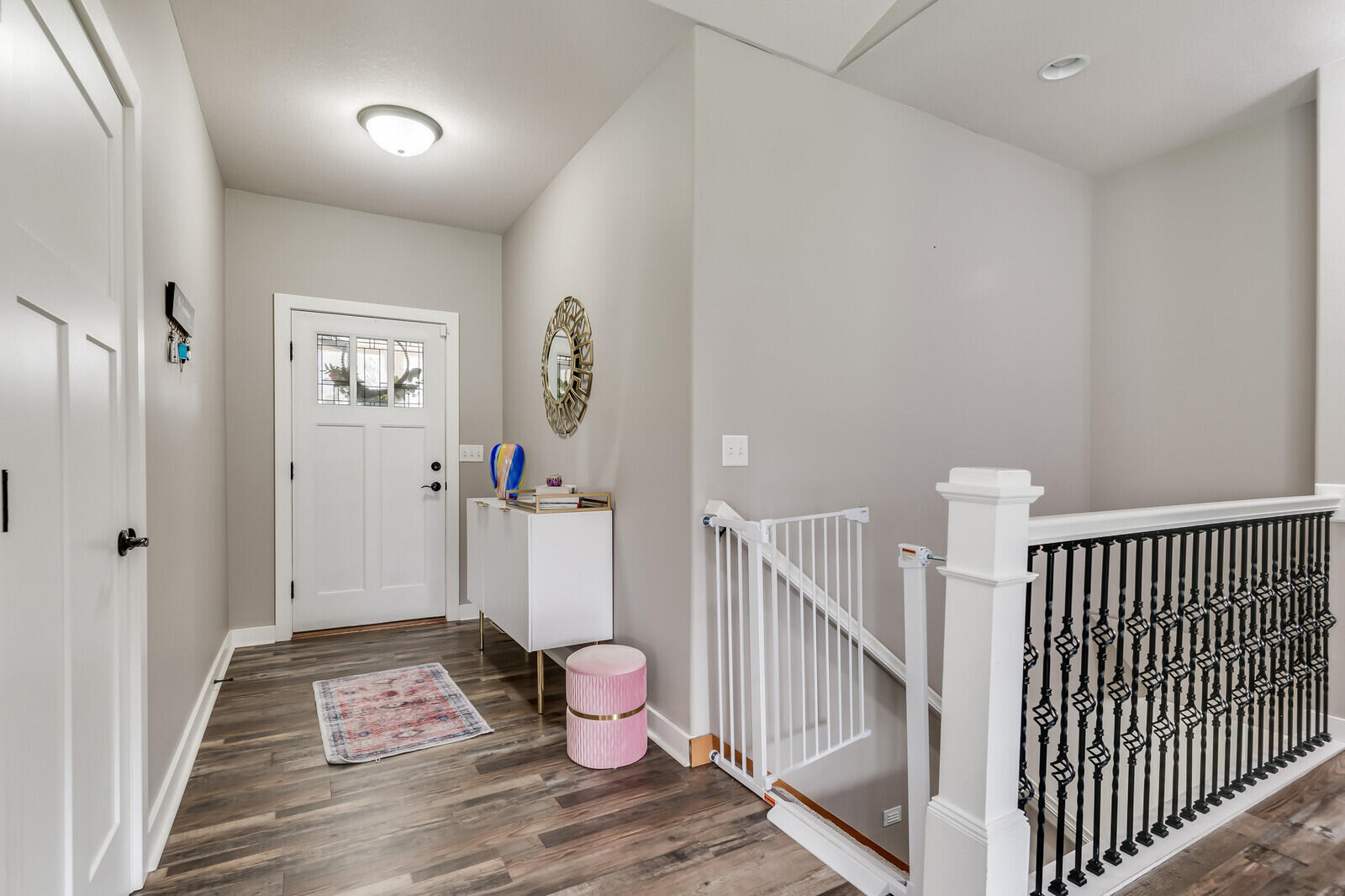 Onalaska, Wisconsin, 54650, United States, 3 Bedrooms Bedrooms, ,3 BathroomsBathrooms,Residential,For Sale,2037961