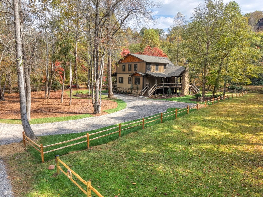 Mineral Bluff, Georgia, 30559, United States, 4 Bedrooms Bedrooms, ,5 BathroomsBathrooms,Residential,For Sale,1986837