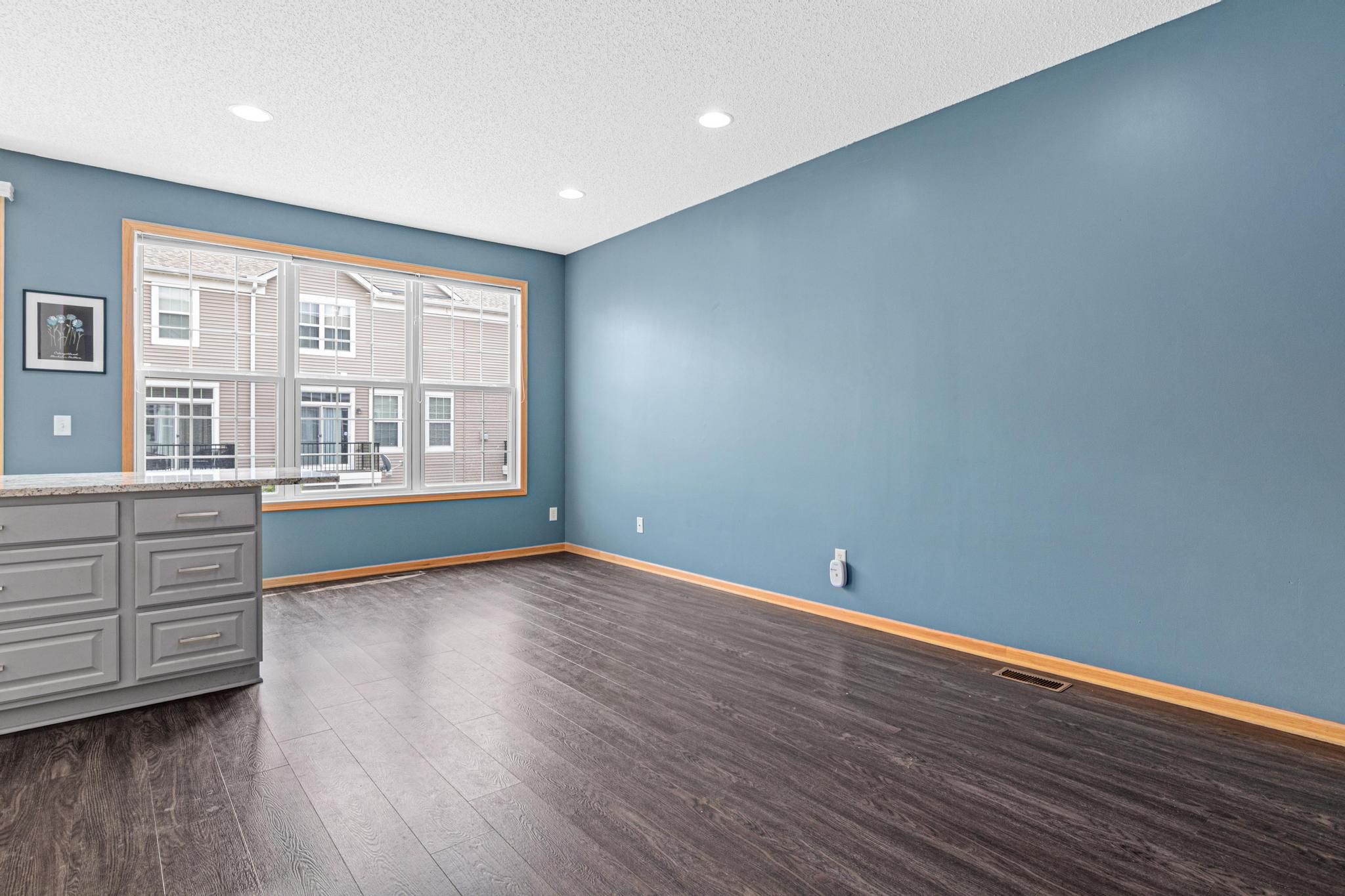  Beautifully Updated Living Near Downtown Robbinsdale - 物件實景