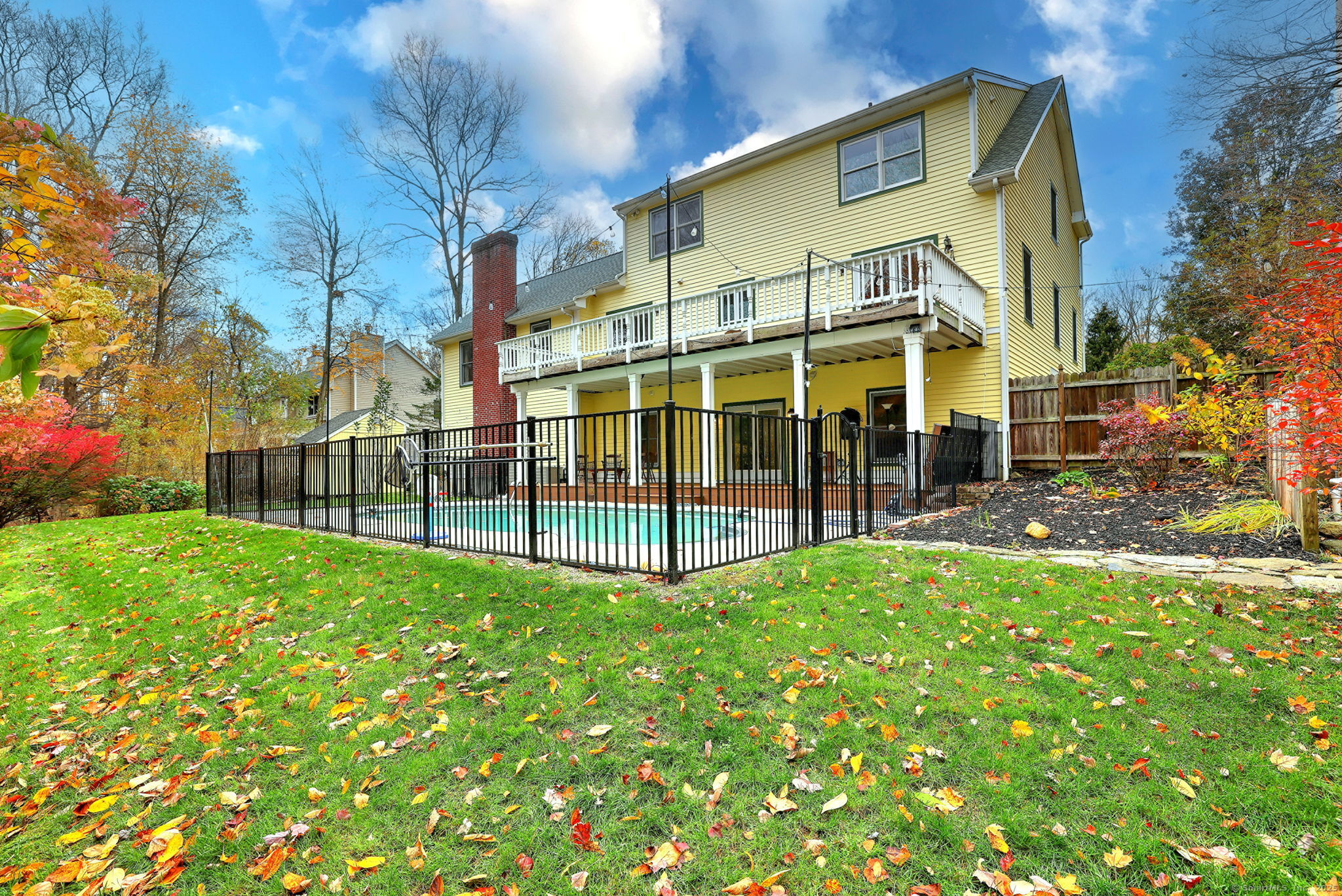 Orange, Connecticut, 06477, United States, 4 Bedrooms Bedrooms, ,4 BathroomsBathrooms,Residential,For Sale,1987664