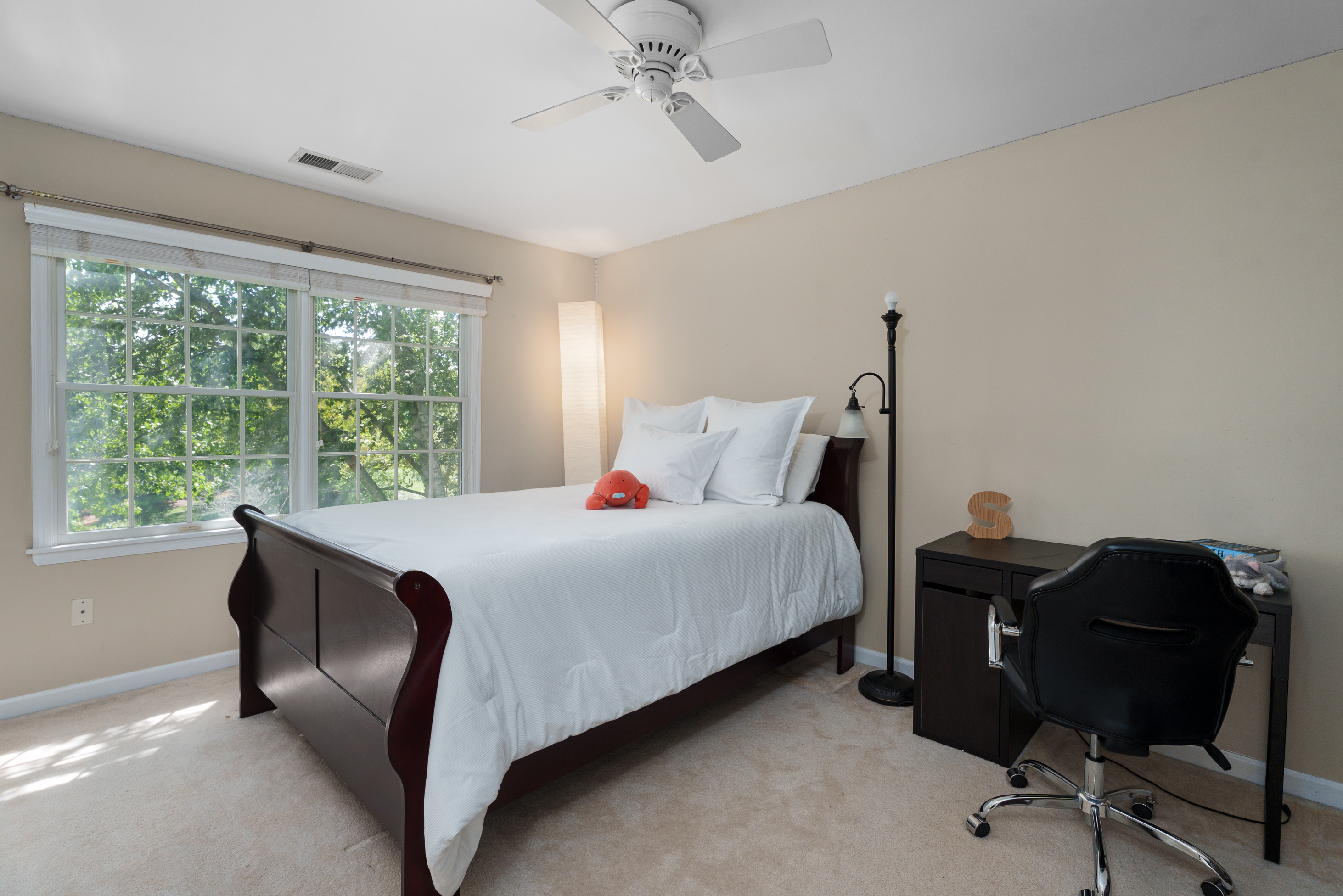 Sunlit and Spacious in Cherry Valley Country Club - 物件實景