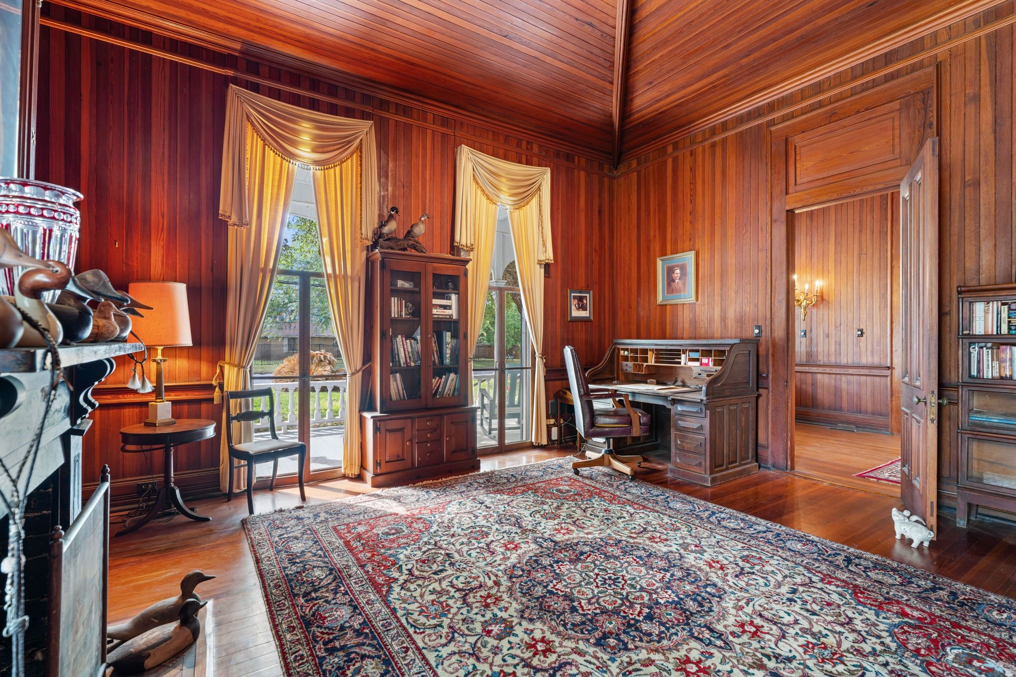 351 E Colorado Street, La Grange, TX, 78945 - 物件實景
