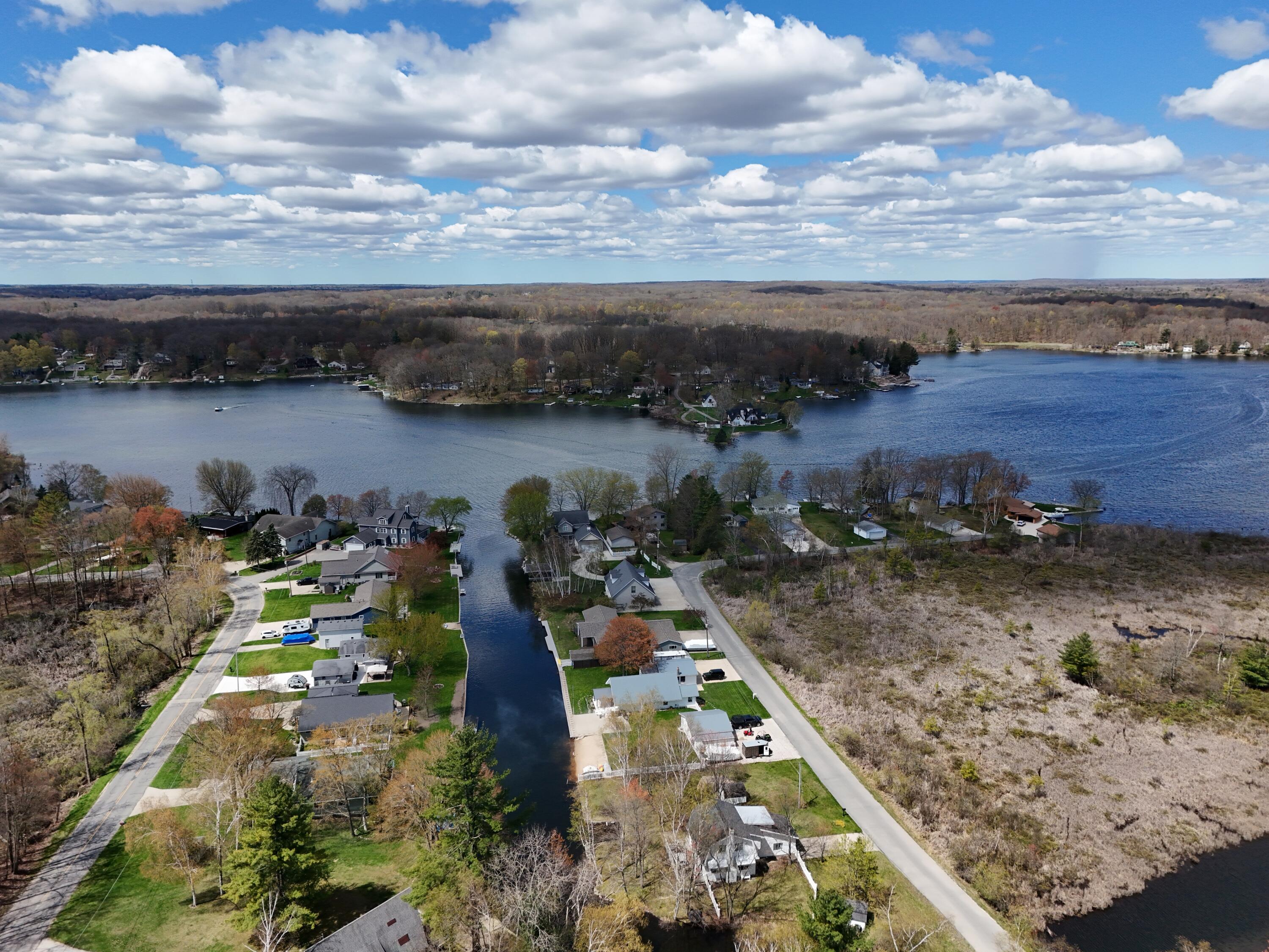 Mecosta, Michigan, 49332, United States, 4 Bedrooms Bedrooms, ,3 BathroomsBathrooms,Residential,For Sale,2035757