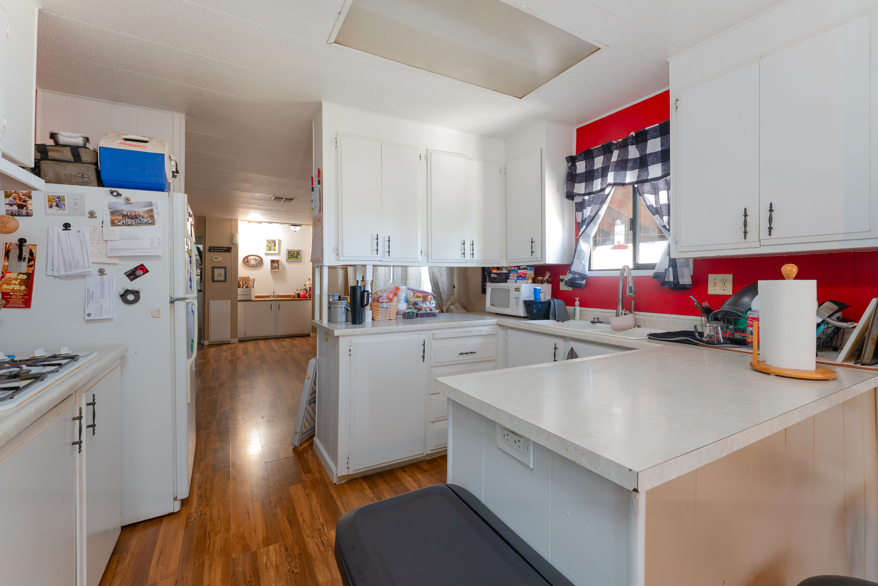 Willits, California, 95490, United States, 3 Bedrooms Bedrooms, ,2 BathroomsBathrooms,Residential,For Sale,1883434