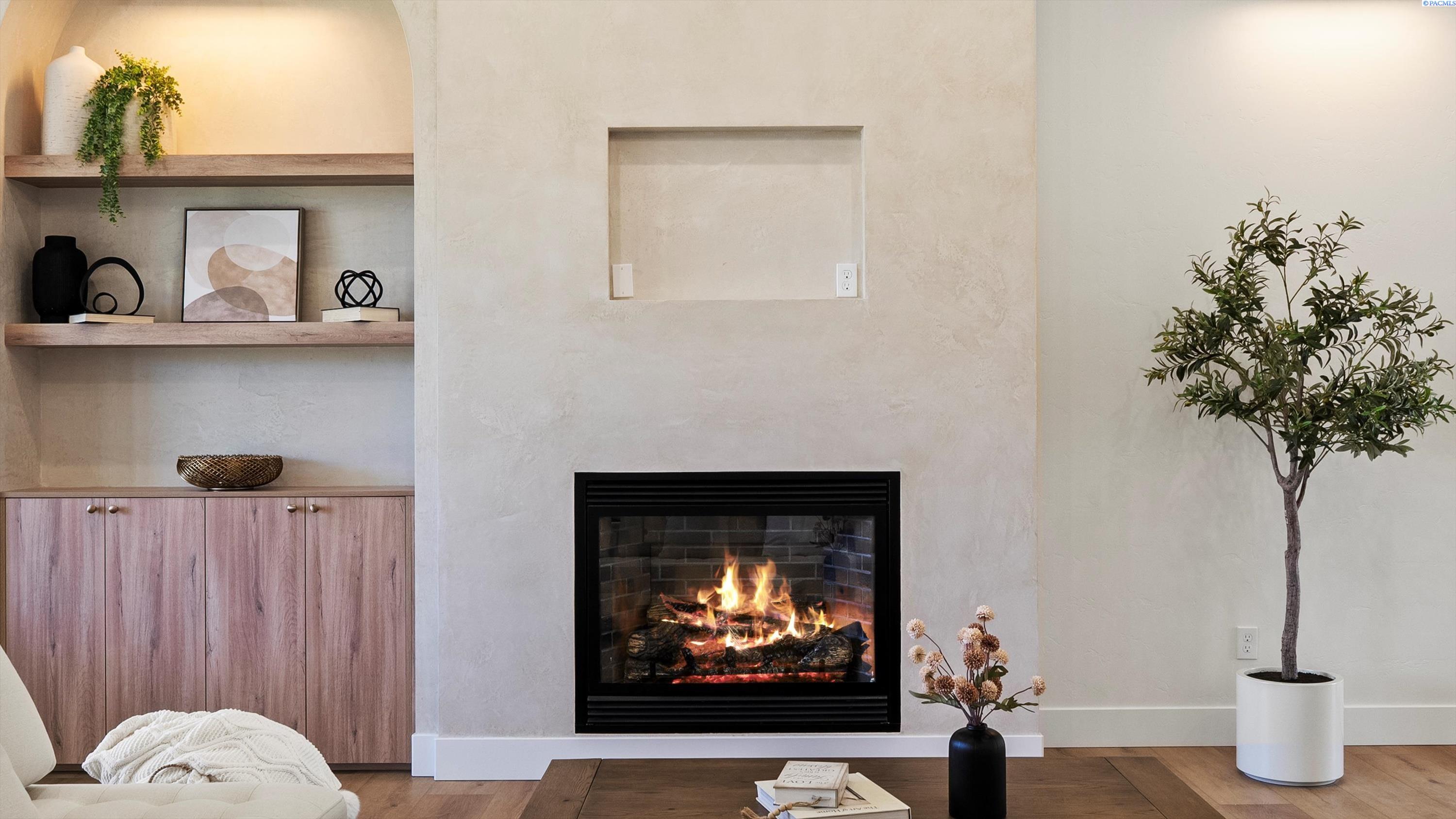 Richland, Washington, 99352, United States, 4 Bedrooms Bedrooms, ,3 BathroomsBathrooms,Residential,For Sale,1996125