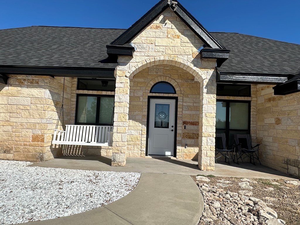 Christoval, Texas, 76935, United States, 3 Bedrooms Bedrooms, ,2 BathroomsBathrooms,Residential,For Sale,1993444