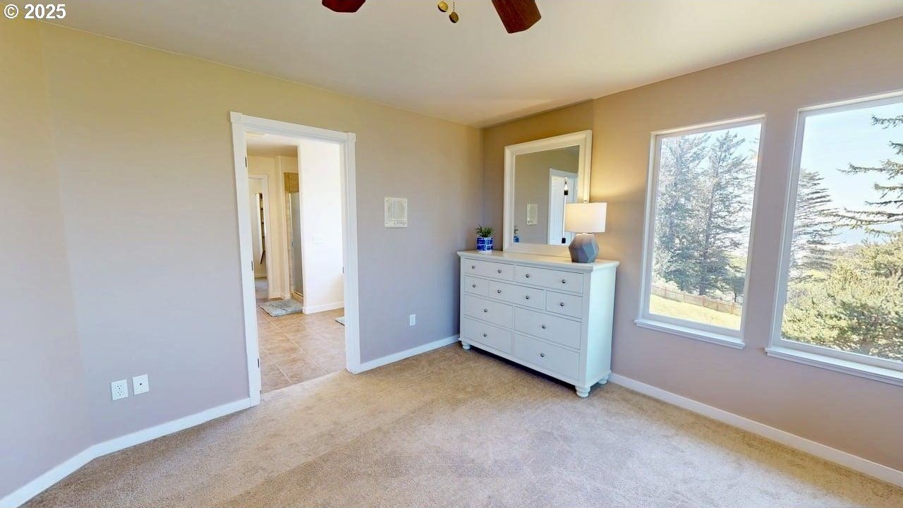 Gold Beach, Oregon, 97444, United States, 6 Bedrooms Bedrooms, ,4 BathroomsBathrooms,Residential,For Sale,1982299