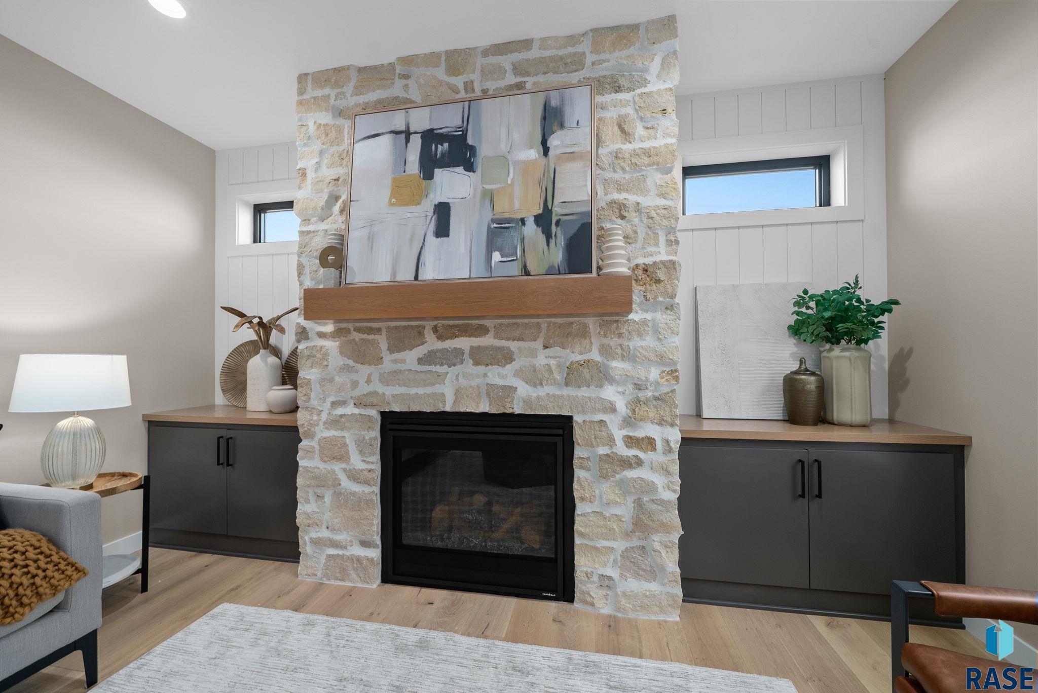 Sioux Falls, South Dakota, 57110, United States, 3 Bedrooms Bedrooms, ,3 BathroomsBathrooms,Residential,For Sale,2001465