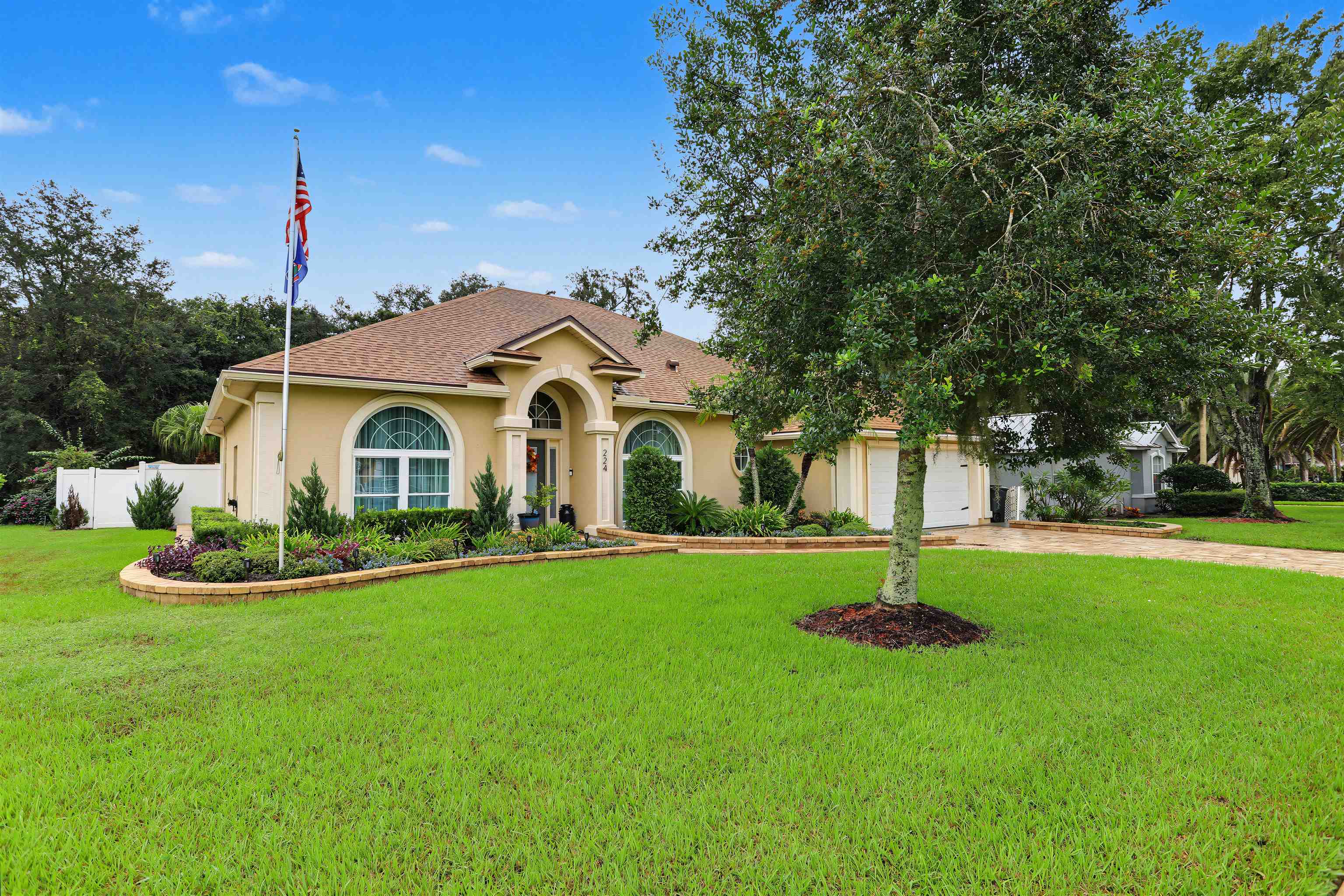 Bilbao Dr, Saint Augustine, FL 32086