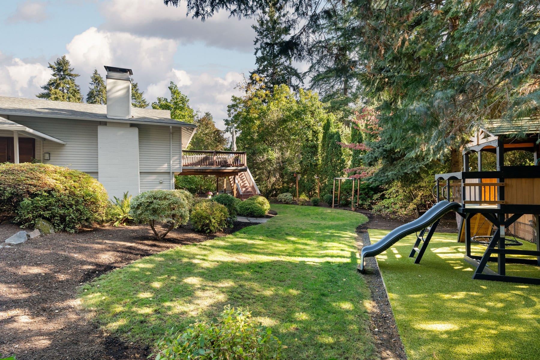  8090 SW CARMEL CT Portland, OR 97223 - 物件實景