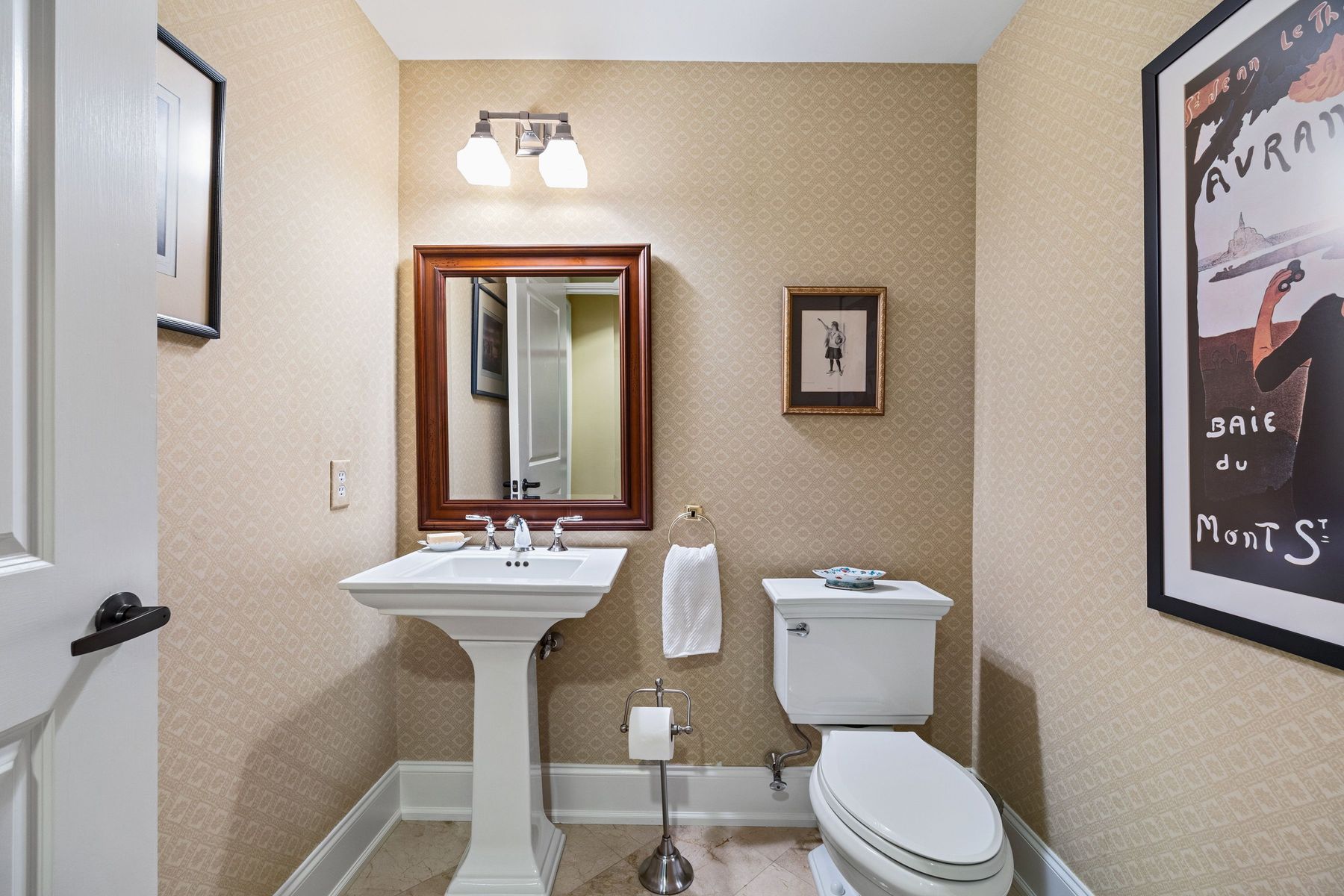  115 East Montgomery Avenue, Ardmore, PA 19003 - 物件實景