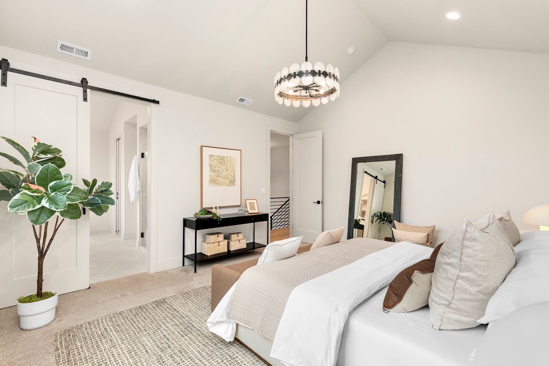  Bryant Luxury Living - 物件實景