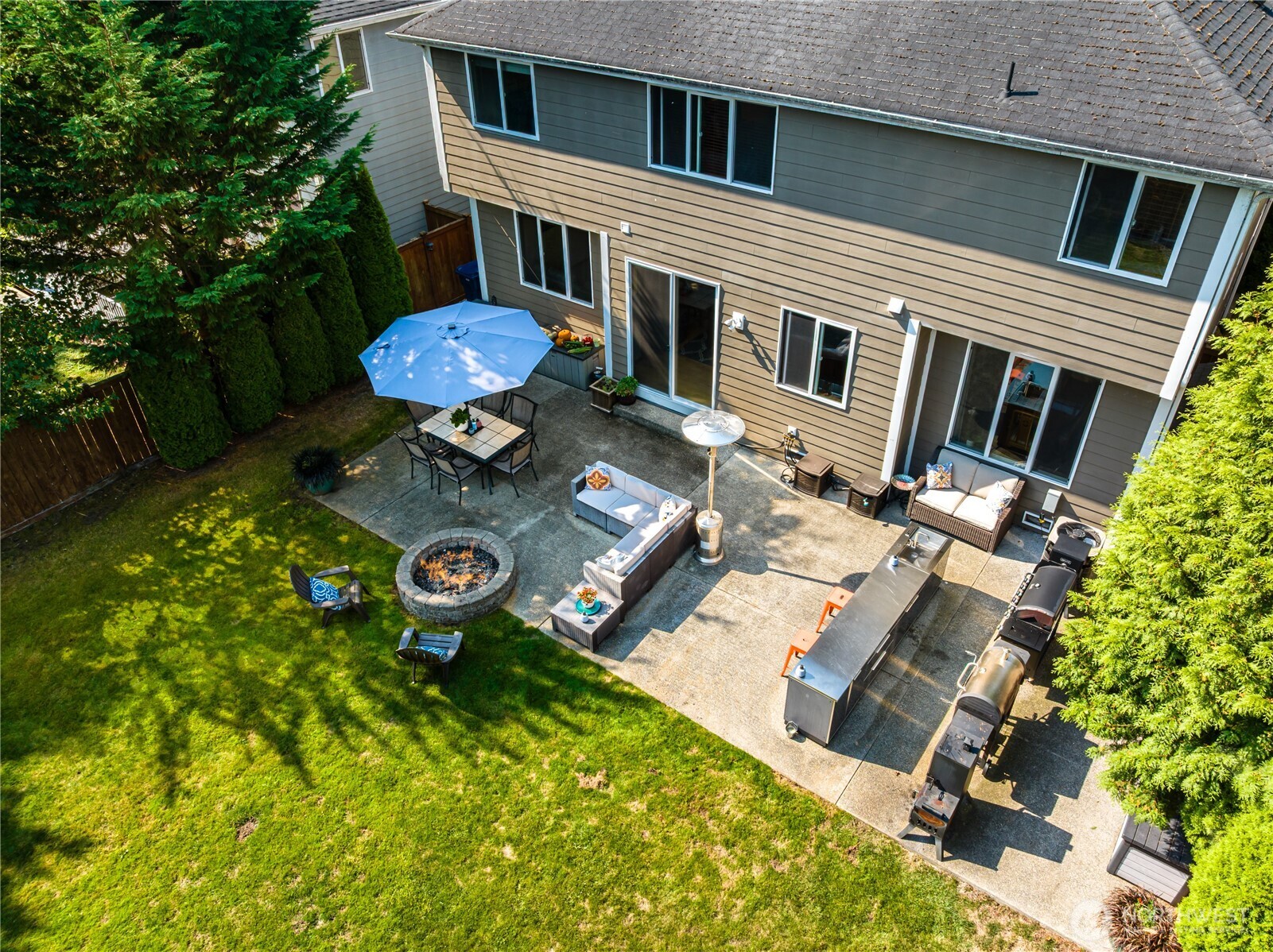 Bothell, Washington, 98012, United States, 4 Bedrooms Bedrooms, ,3 BathroomsBathrooms,Residential,For Sale,1939076