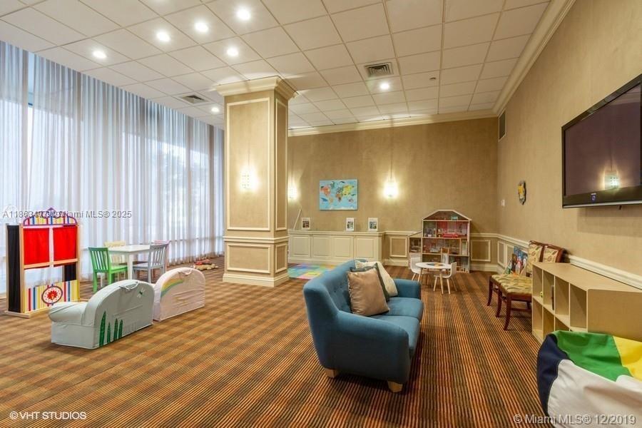 Aventura, Florida, 33180, United States, 2 Bedrooms Bedrooms, ,2 BathroomsBathrooms,Residential,For Sale,1926064