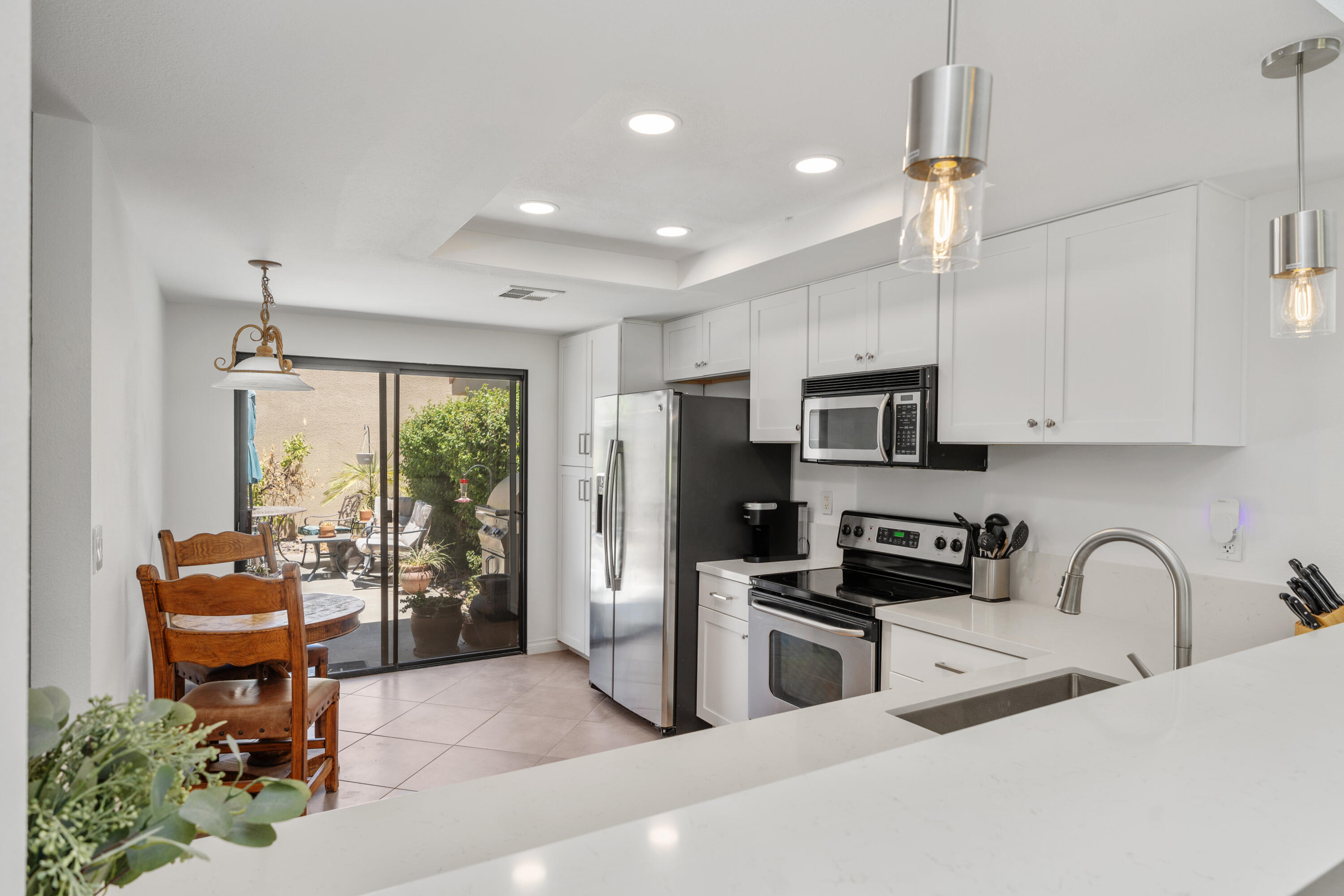 Palm Desert, California, 92211, United States, 2 Bedrooms Bedrooms, ,2 BathroomsBathrooms,Residential,For Sale,1938560