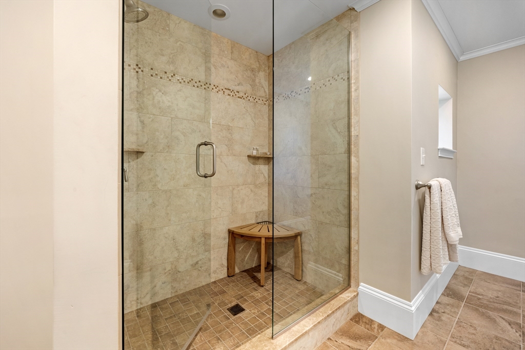 Hingham, Massachusetts, 02043, United States, 5 Bedrooms Bedrooms, ,5 BathroomsBathrooms,Residential,For Sale,1901935