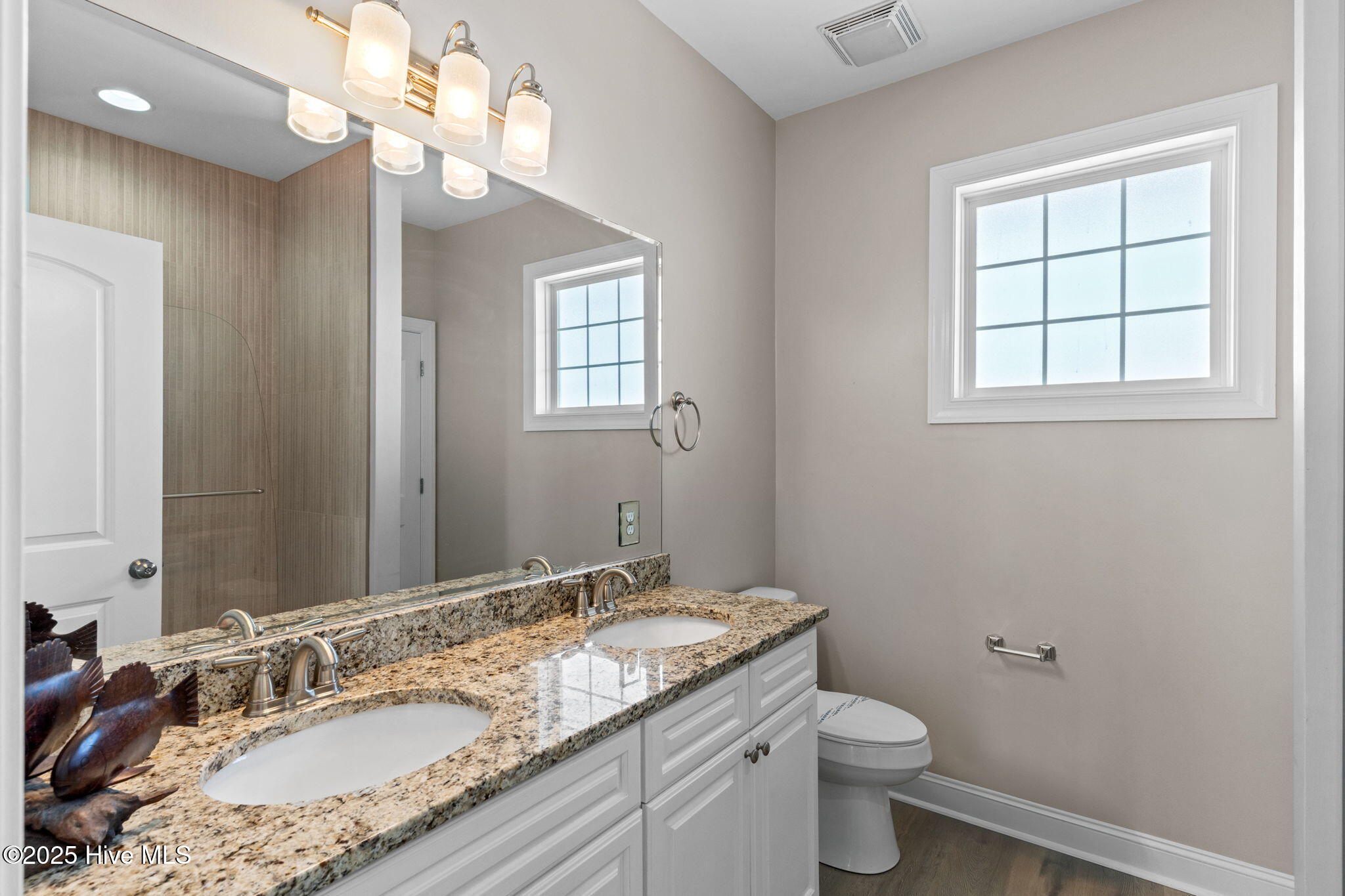 Oak Island, North Carolina, 28465, United States, 10 Bedrooms Bedrooms, ,7 BathroomsBathrooms,Residential,For Sale,1810561