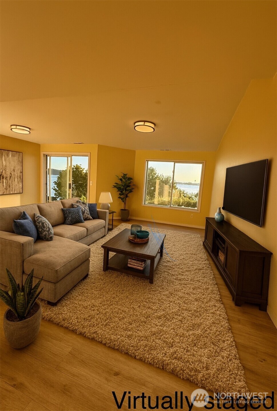 Blaine, Washington, 98230, United States, 2 Bedrooms Bedrooms, ,2 BathroomsBathrooms,Residential,For Sale,1896205