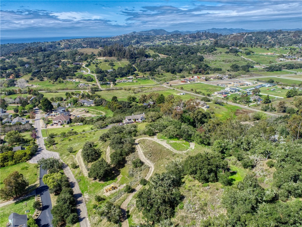 Arroyo Grande, California, 93420, United States, 3 Bedrooms Bedrooms, ,1 BathroomBathrooms,Residential,For Sale,1791624