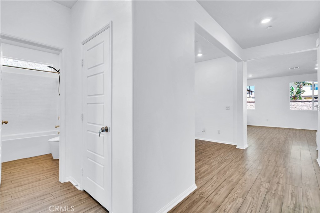 Menifee, California, 92584, United States, 5 Bedrooms Bedrooms, ,3 BathroomsBathrooms,Residential,For Sale,1936987