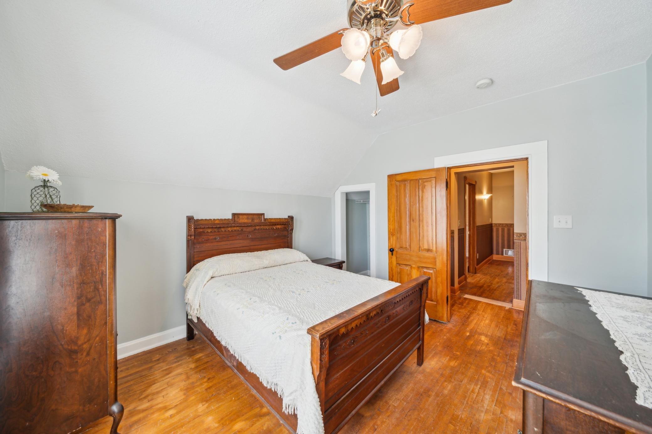 Stillwater, Minnesota, 55082, United States, 4 Bedrooms Bedrooms, ,1 BathroomBathrooms,Residential,For Sale,1848703