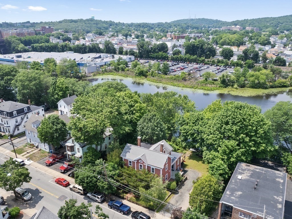 Waltham, Massachusetts, 02453, United States, 6 Bedrooms Bedrooms, ,3 BathroomsBathrooms,Residential,For Sale,1892222