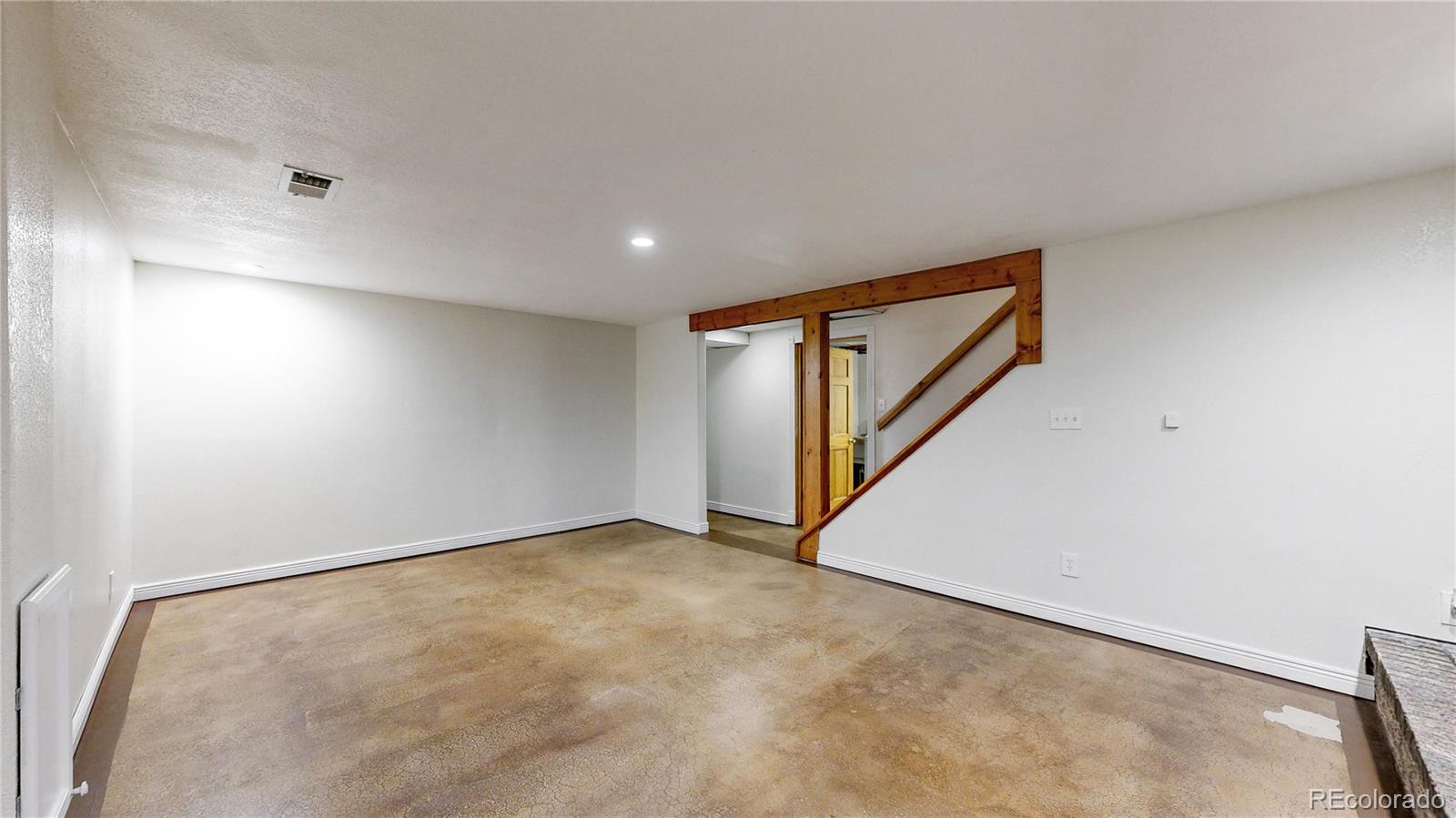 Lakewood, Colorado, 80228, United States, 5 Bedrooms Bedrooms, ,1 BathroomBathrooms,Residential,For Sale,1949485