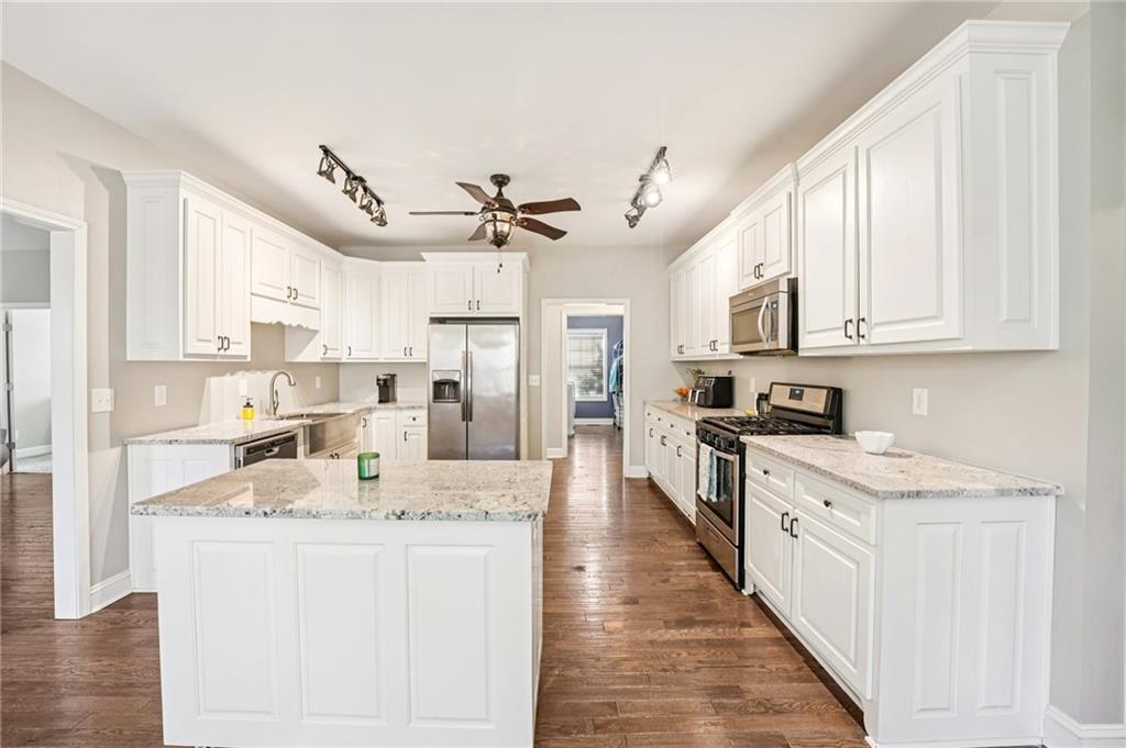 Cumming, Georgia, 30028, United States, 4 Bedrooms Bedrooms, ,3 BathroomsBathrooms,Residential,For Sale,2028381