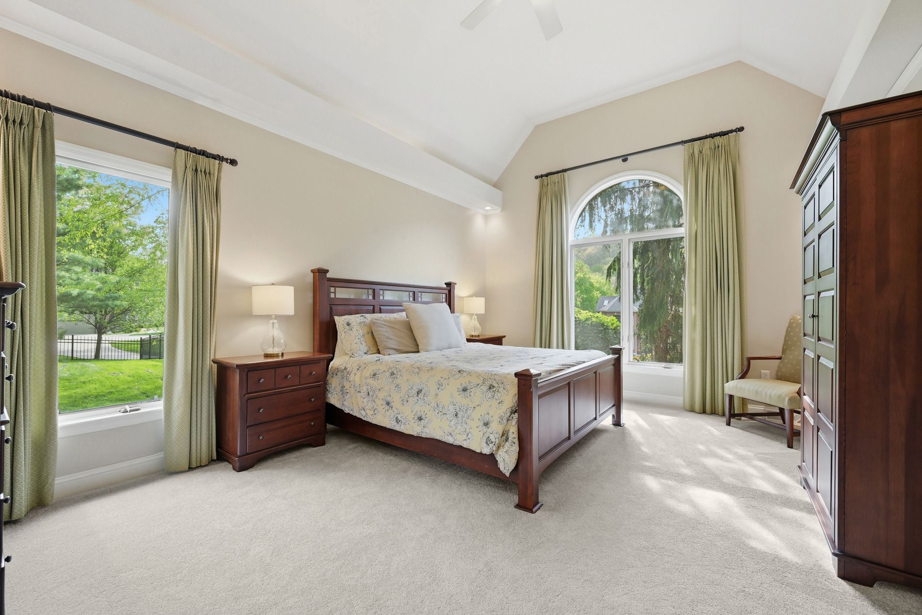  1560 Barrington Drive - 物件實景