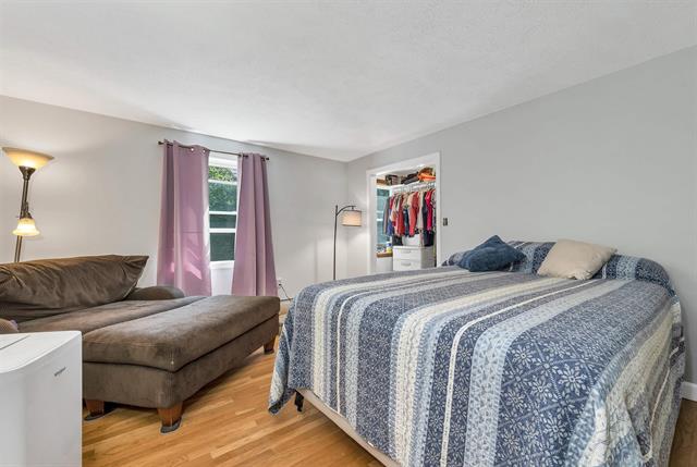 Deerfield, New Hampshire, 03037, United States, 4 Bedrooms Bedrooms, ,1 BathroomBathrooms,Residential,For Sale,1902997