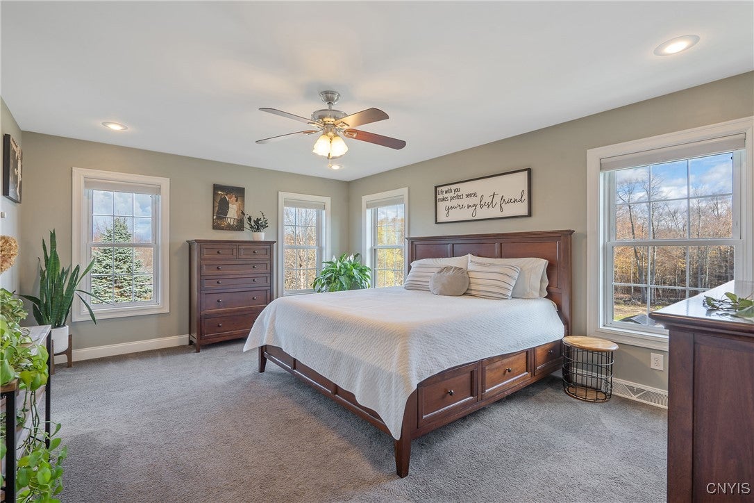 Oswego, New York, 13126, United States, 4 Bedrooms Bedrooms, ,4 BathroomsBathrooms,Residential,For Sale,1987405