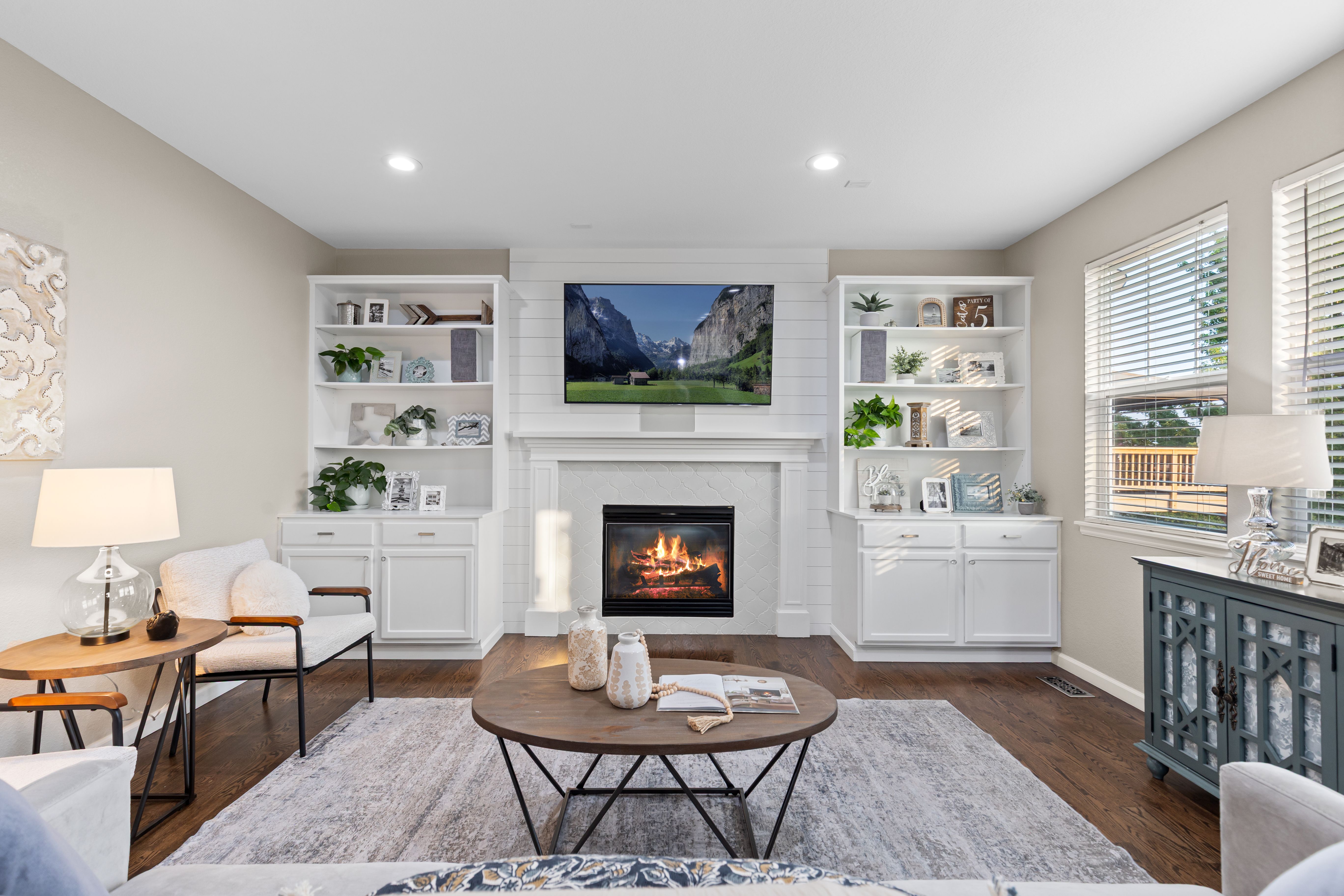  A warm and beautifully updated 5-bedroom, 4-bathroom walkout - 物件實景