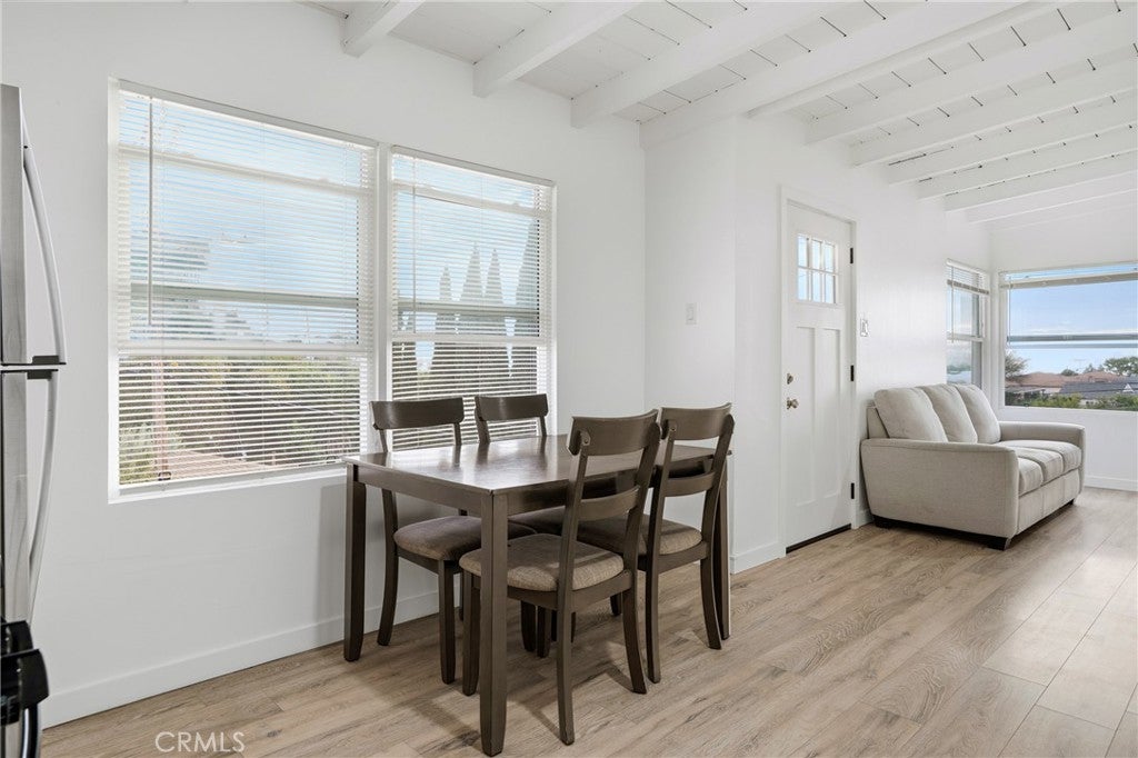 Los Angeles, California, 90063, United States, 2 Bedrooms Bedrooms, ,1 BathroomBathrooms,Residential,For Sale,1990797