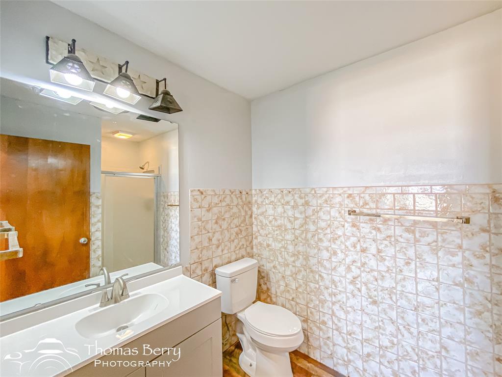 Stamford, Texas, 79553, United States, 3 Bedrooms Bedrooms, ,3 BathroomsBathrooms,Residential,For Sale,1696805