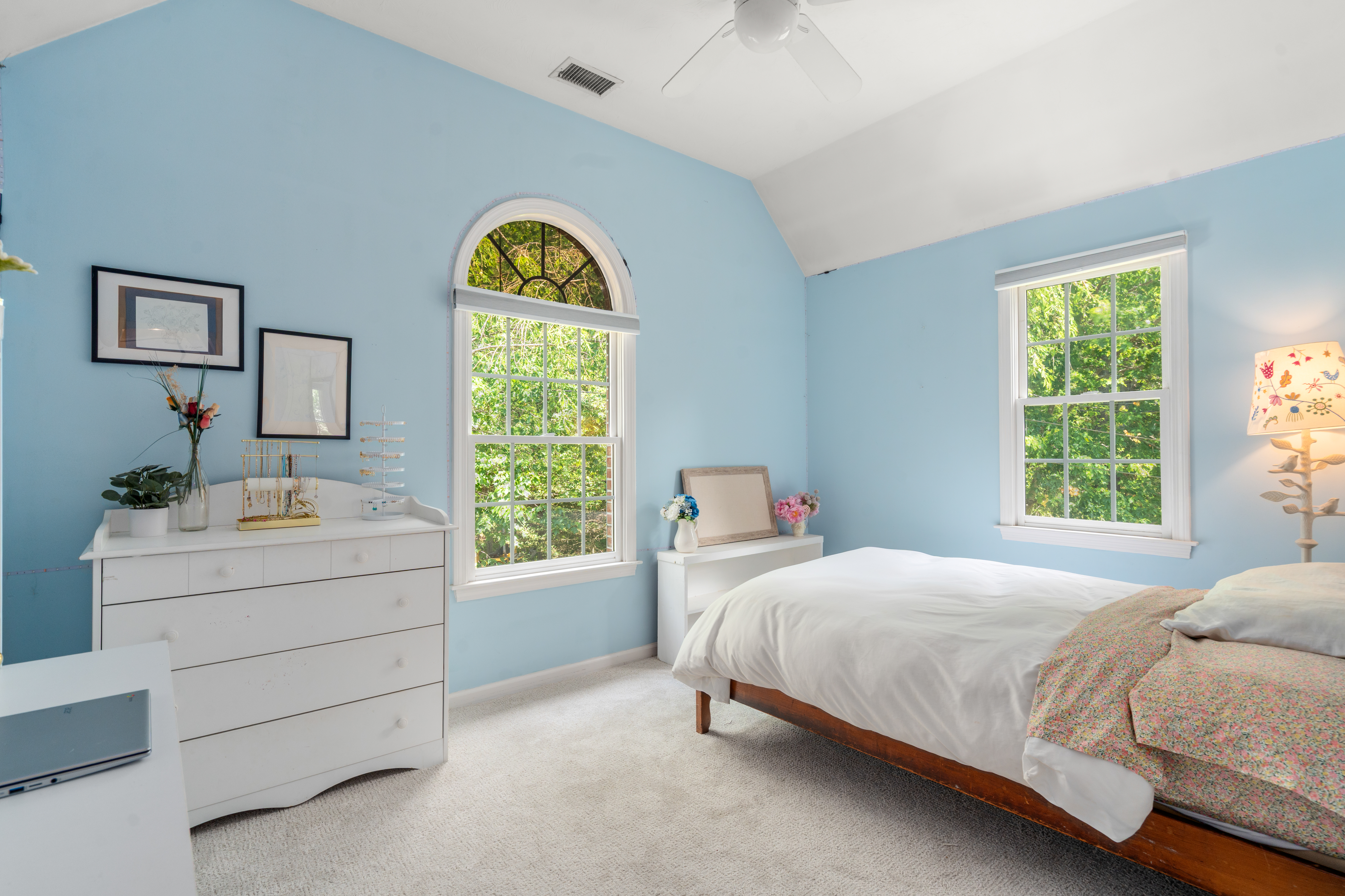  18 Wood Street, Southborough, MA, 01772 - 物件實景