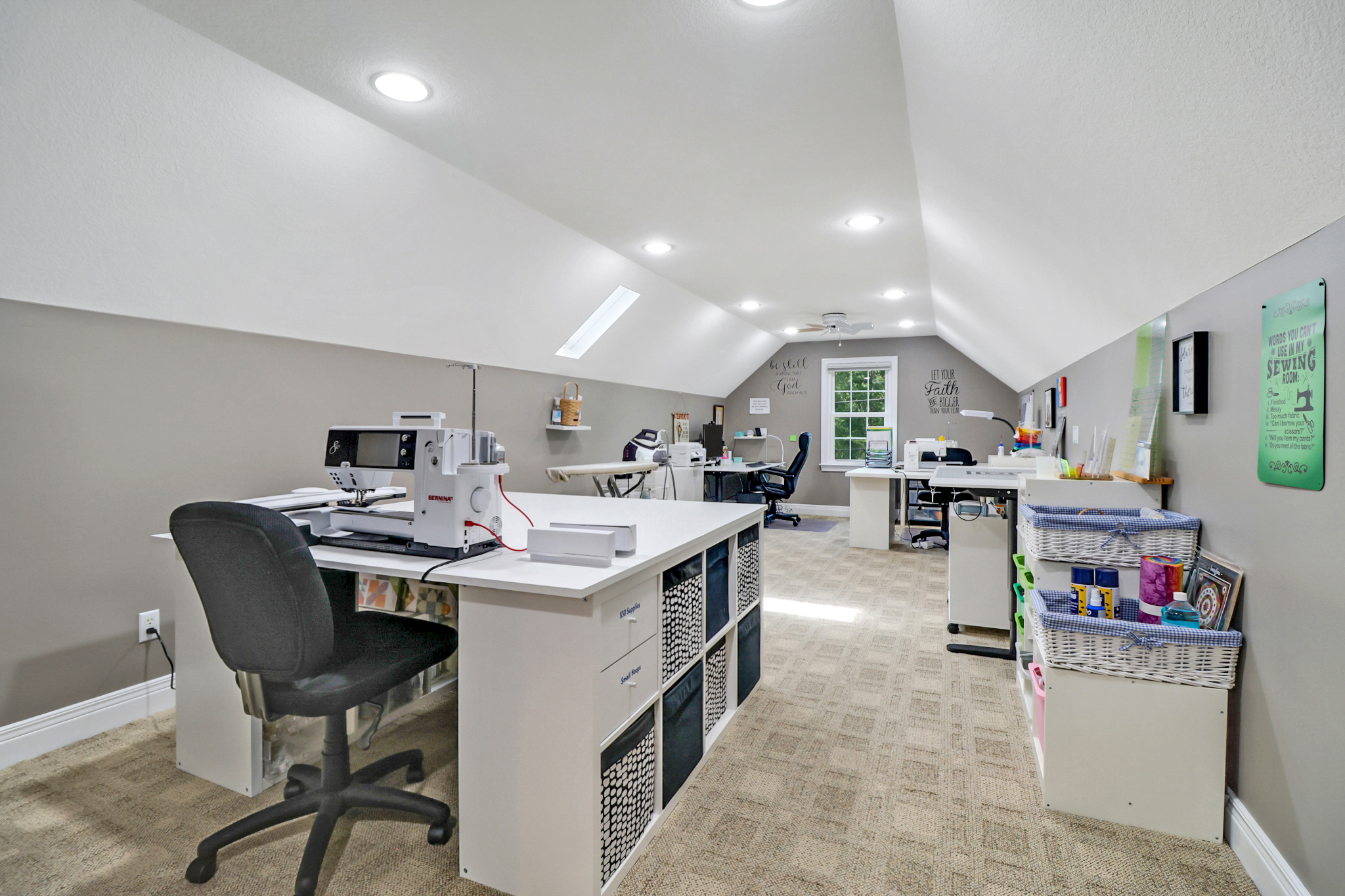 Crossville, Tennessee, 38558, United States, 4 Bedrooms Bedrooms, ,3 BathroomsBathrooms,Residential,For Sale,1976801