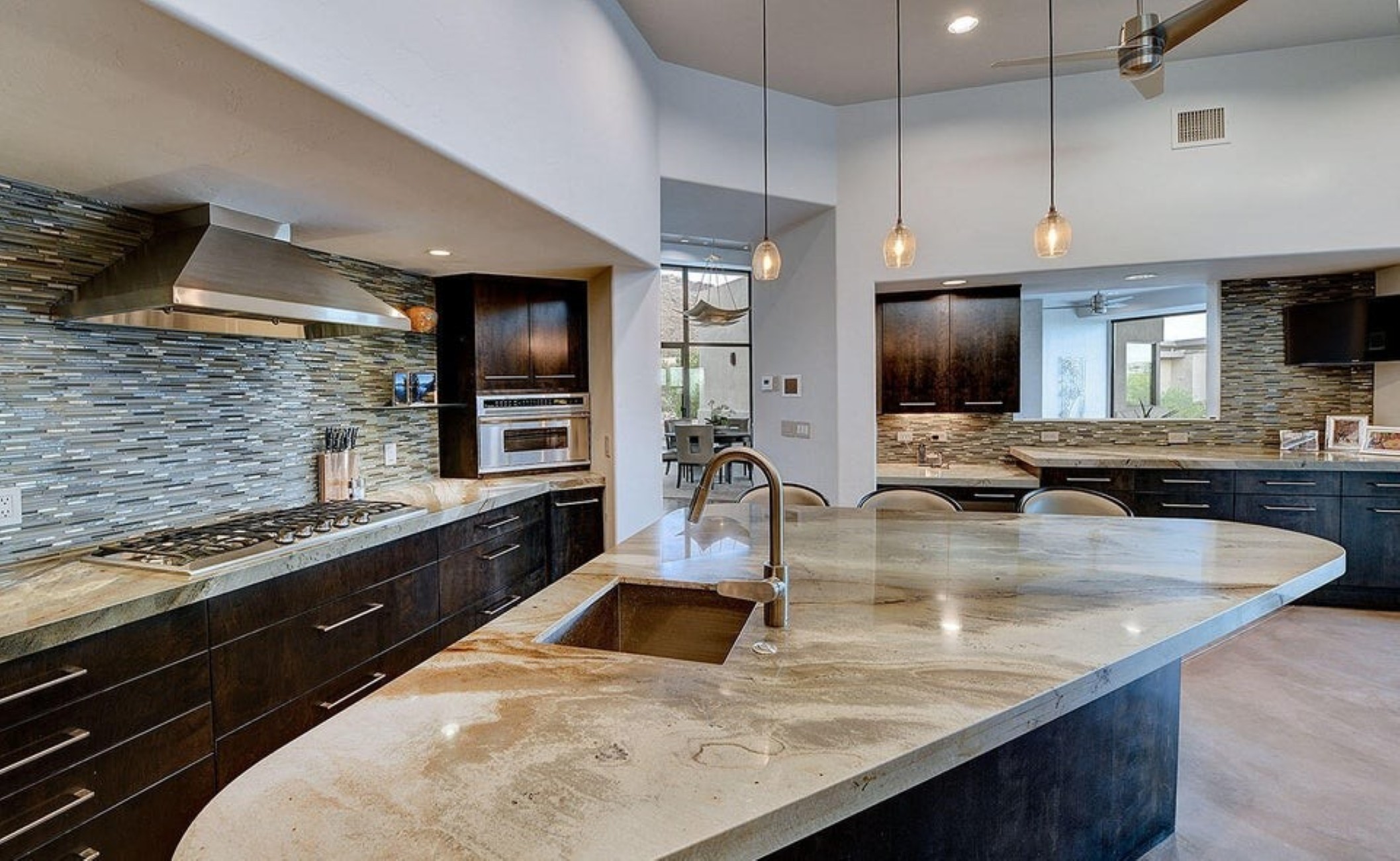  2004 E Desert Garden Drive, Tucson, AZ 85718 - 物件實景