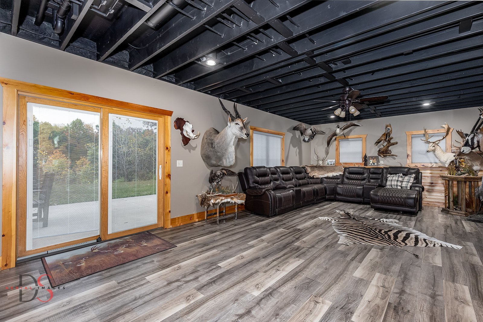 Marseilles, Illinois, 61341, United States, 4 Bedrooms Bedrooms, ,3 BathroomsBathrooms,Residential,For Sale,1970434