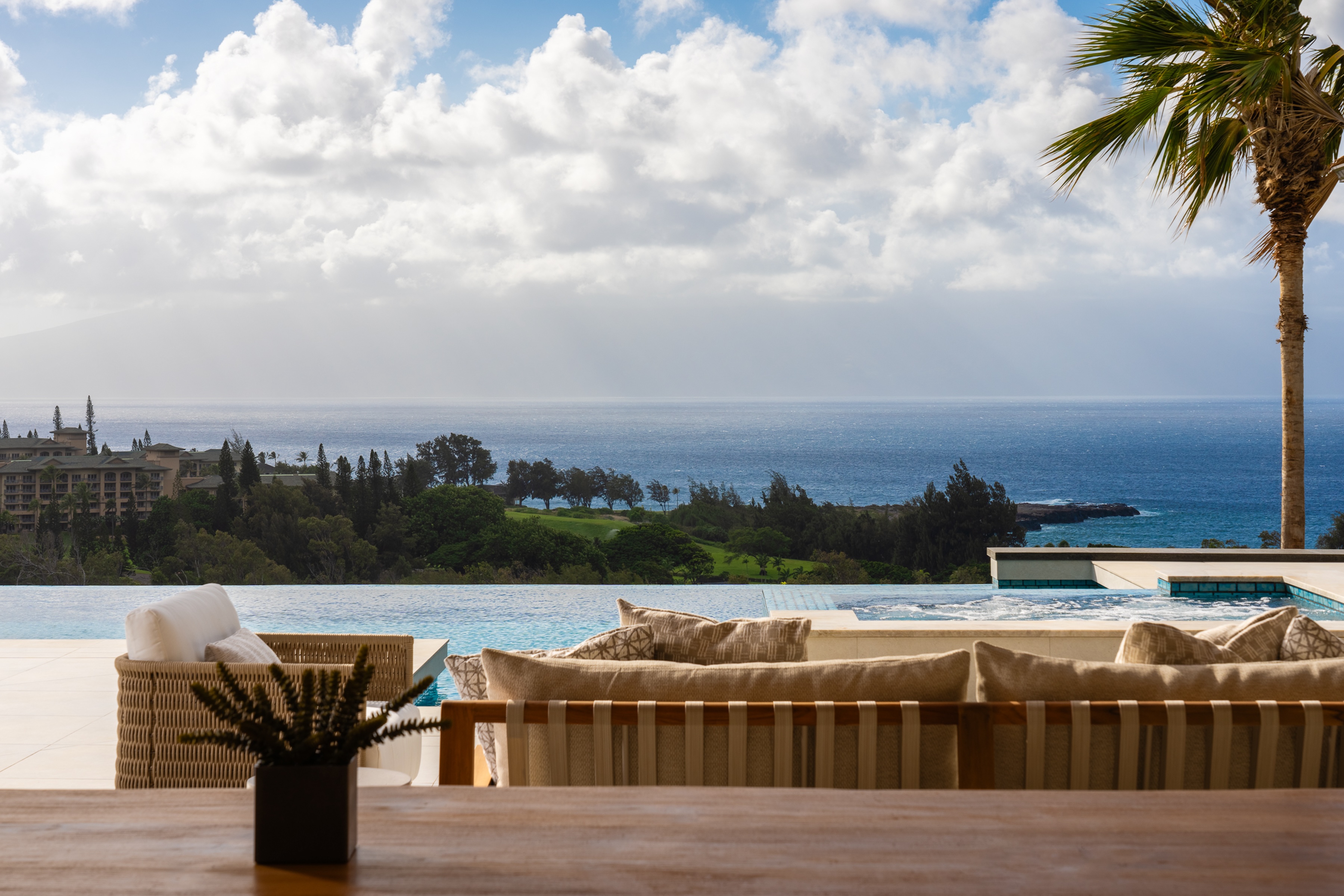  Move-In Ready Luxury: A Masterpiece in Kapalua