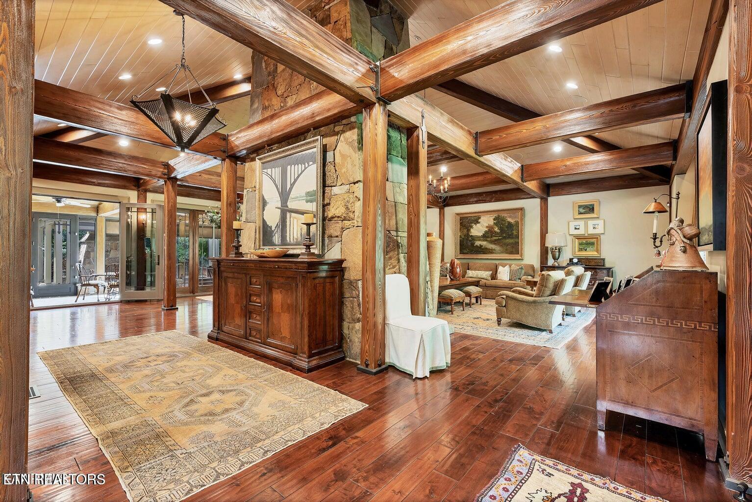 Louisville, Tennessee, 37777, United States, 3 Bedrooms Bedrooms, ,4 BathroomsBathrooms,Residential,For Sale,1995575