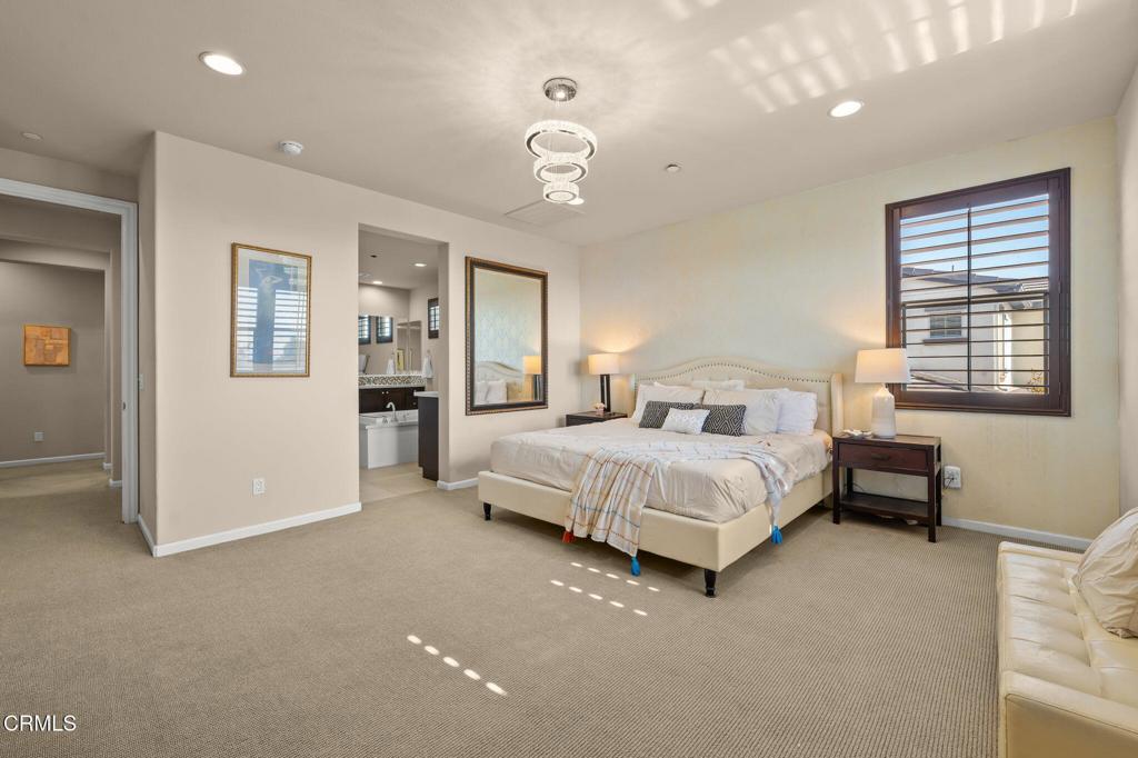 Azusa, California, 91702, United States, 4 Bedrooms Bedrooms, ,4 BathroomsBathrooms,Residential,For Sale,1987831