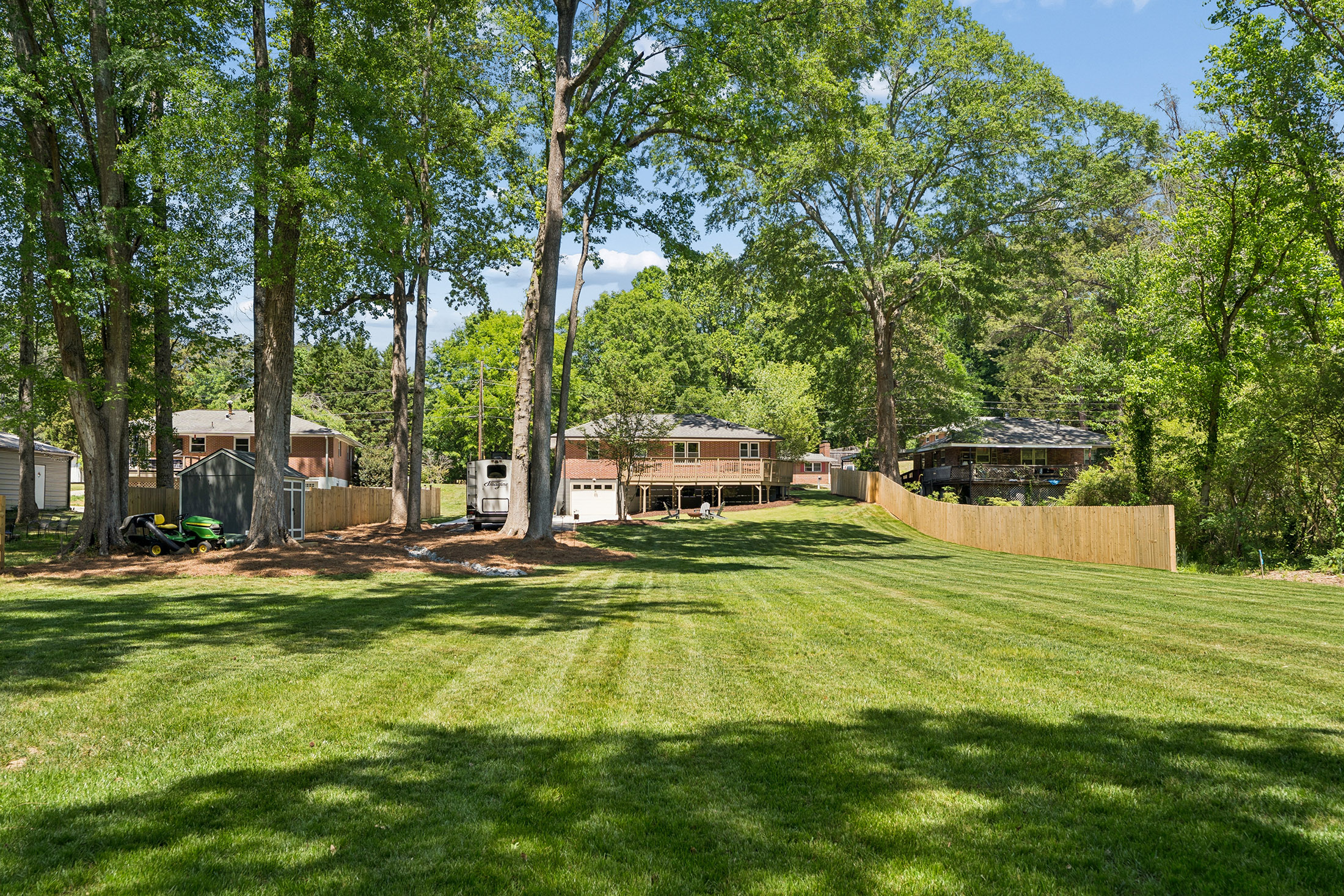  Completely Renovated with an Incredible Backyard, Close to Smyrna Village - 物件實景